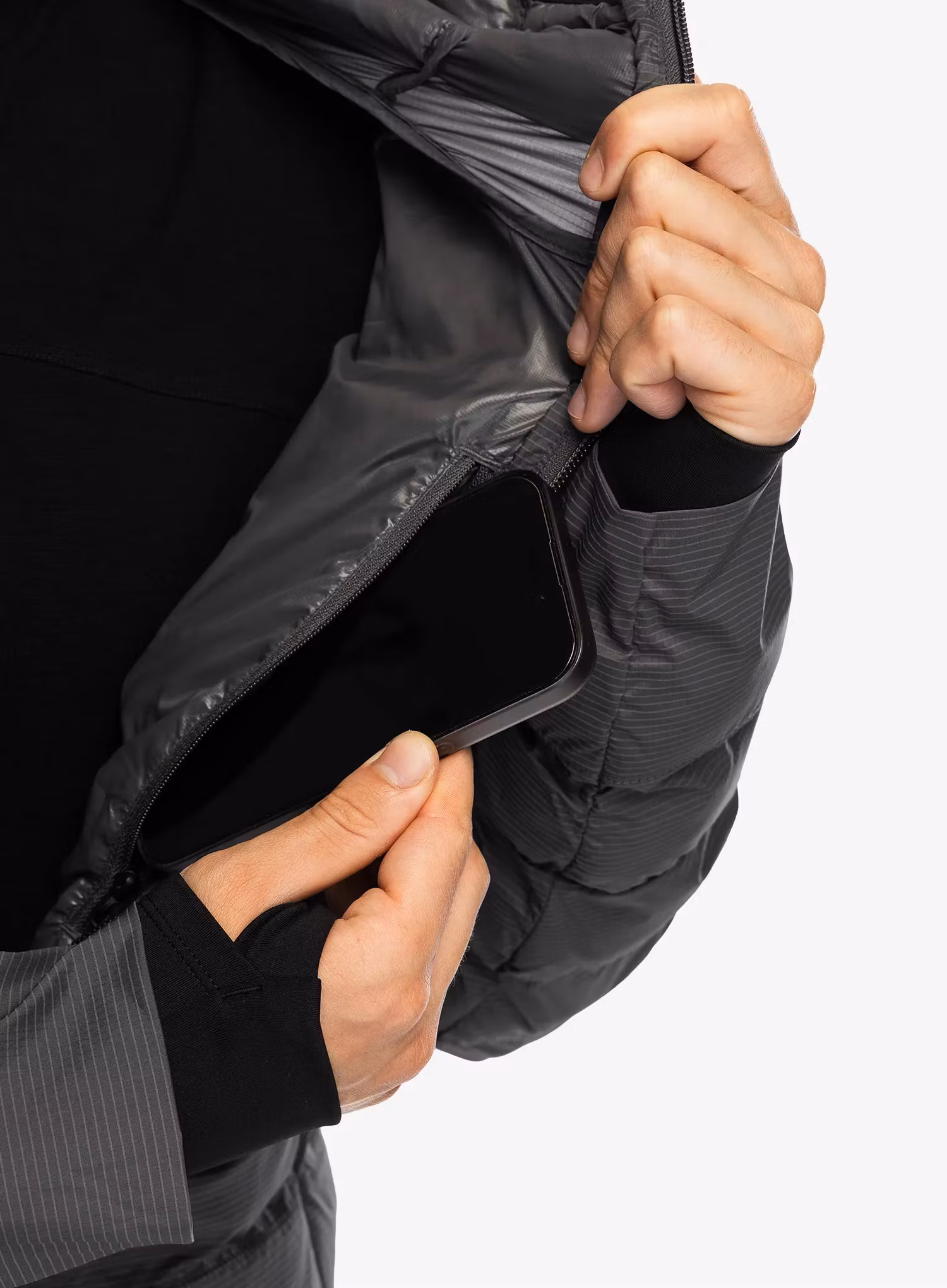 Zateplená bunda The North Face Macugnaga 50/50 Synthetic - anthracite grey/tnf black