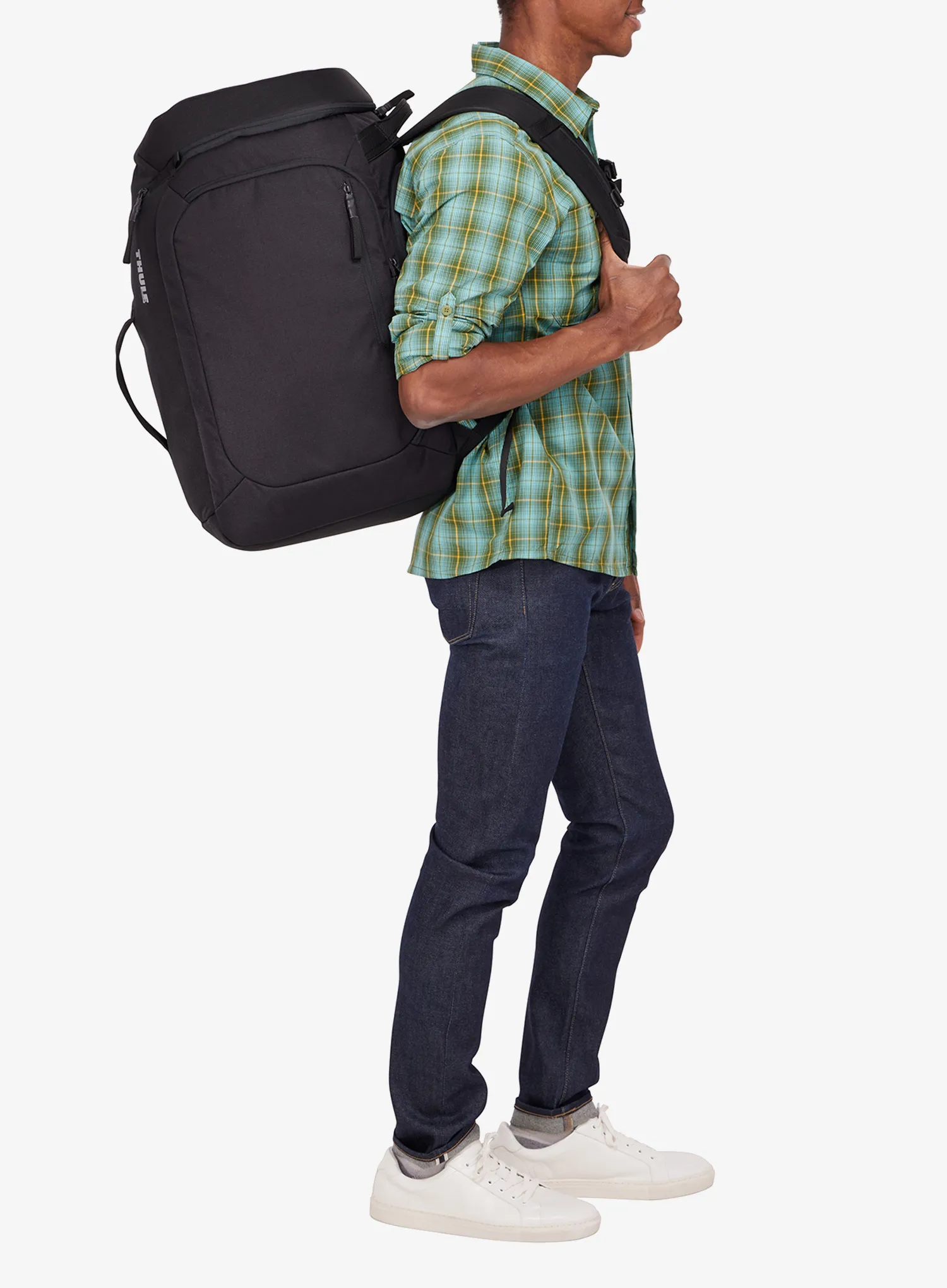 Batoh Thule RoundTrip Boot Backpack 60 L - black