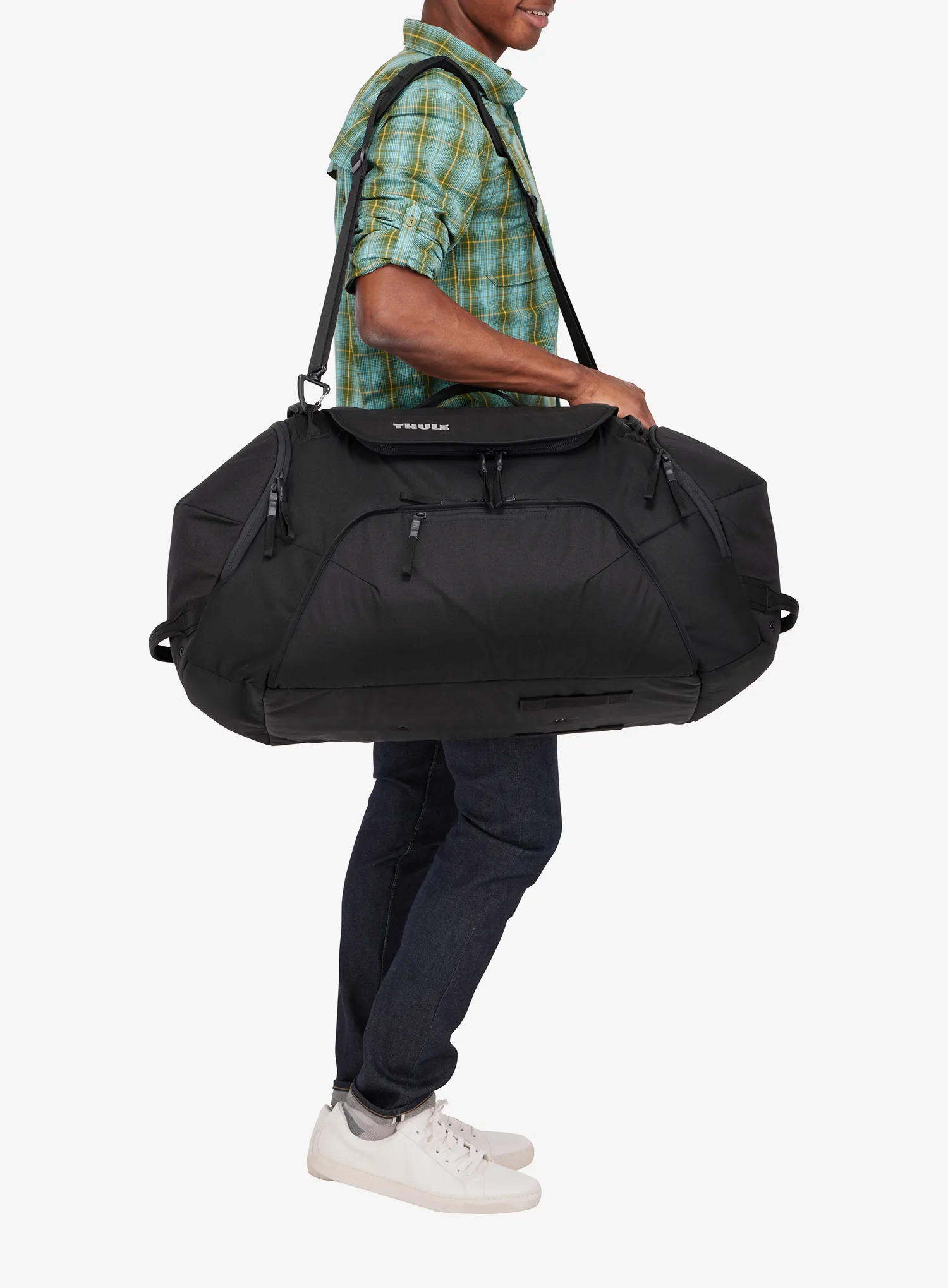 Cestovní taška Thule Roundtrip Snow Duffel 80 L - black