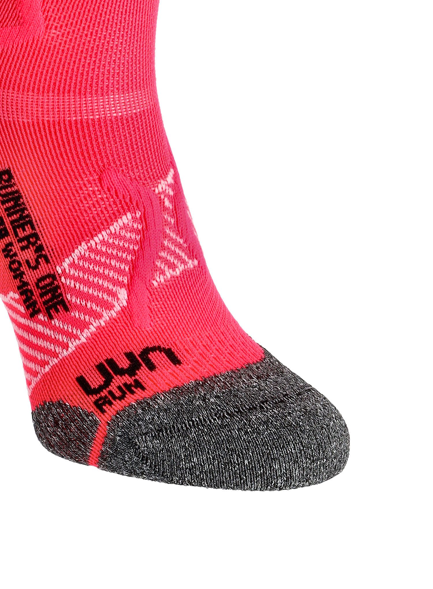 Běžecké ponožky dámské UYN Runner's One Short Socks - pink/black