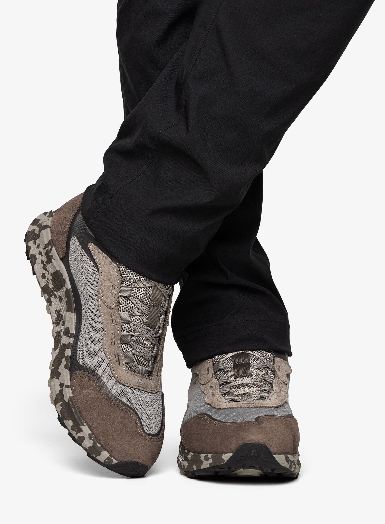 Boty Under Armour Charged Bandit Trek 2 Print - white