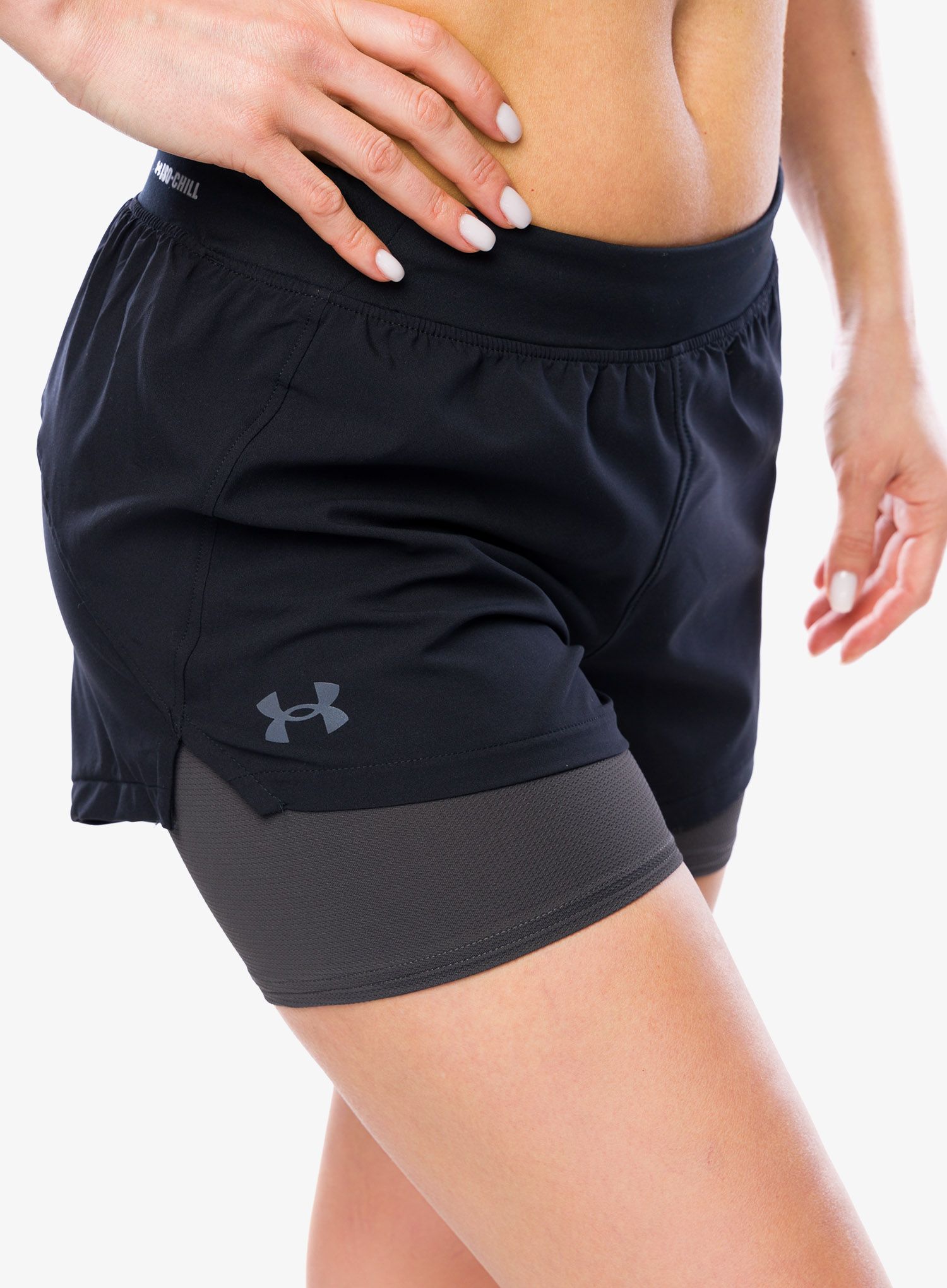 Dámské běžecké kraťasy Under Armour IsoChill Run 2N1 Short - black