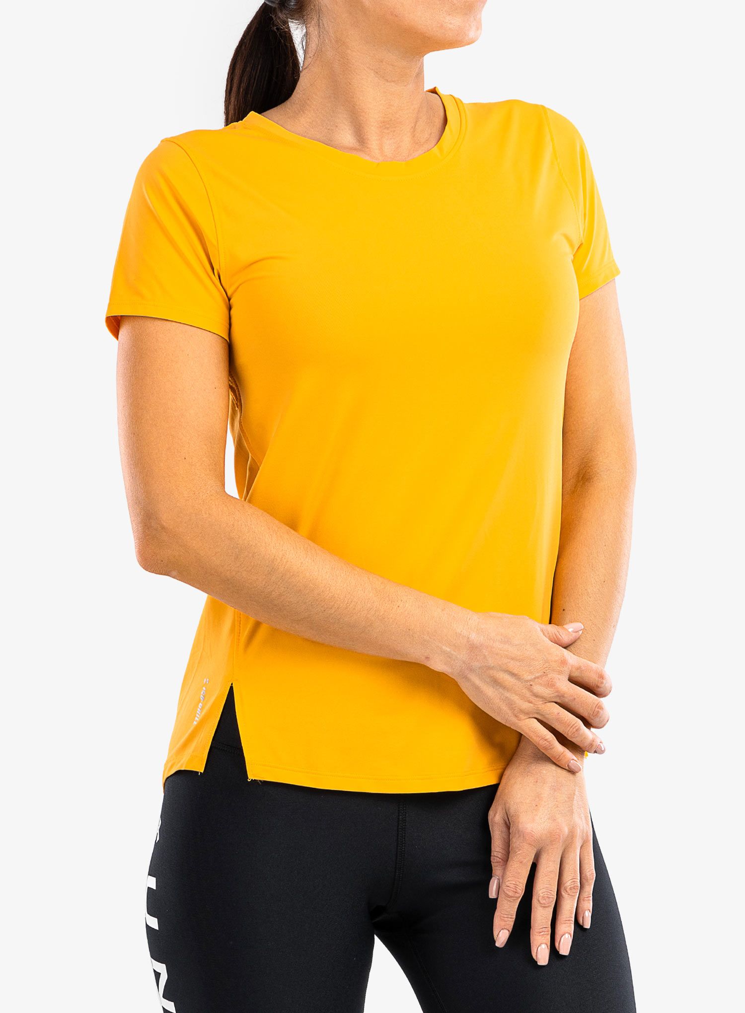 Dámské tričko Under Armour Iso-Chill 200 Laser Tee - rise/reflective