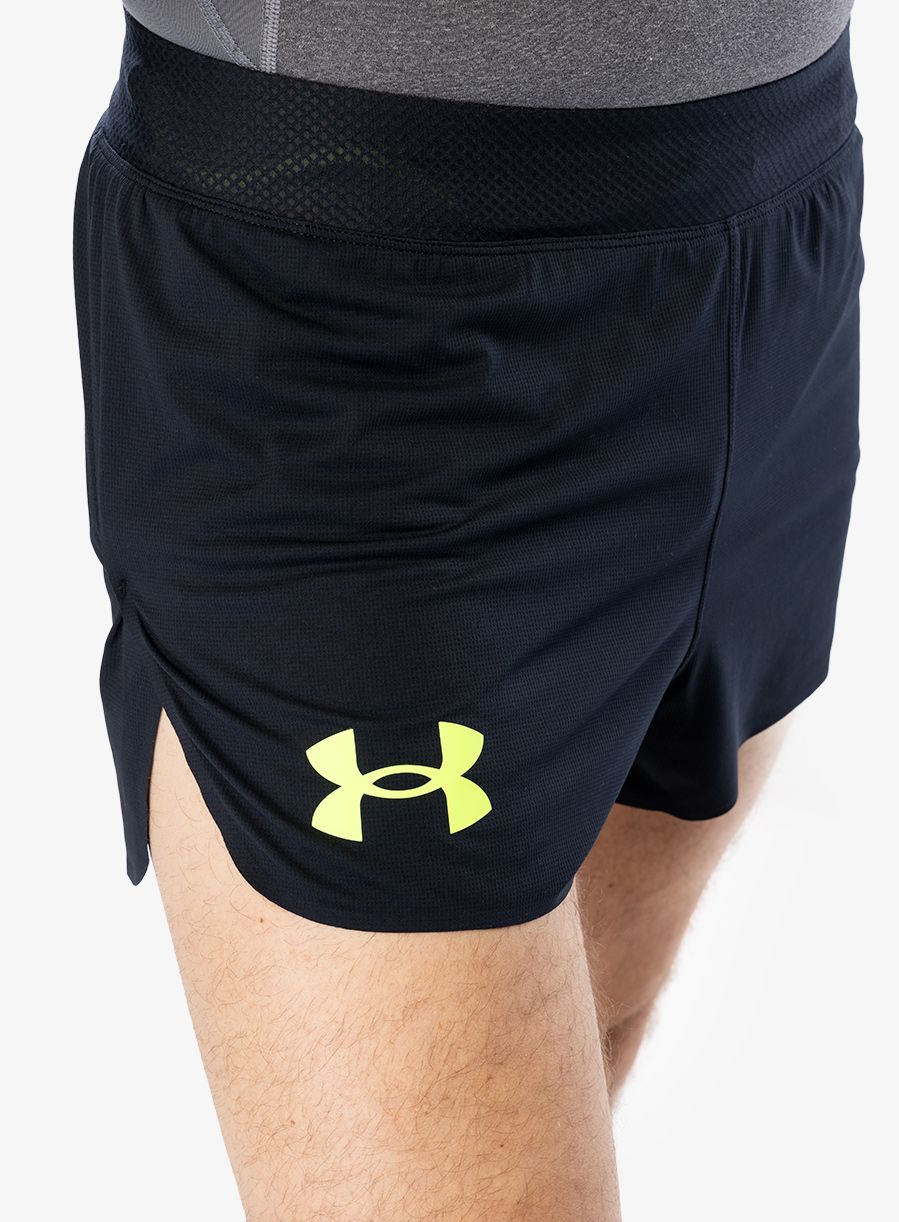 Běžecké kraťasy Under Armour Lighter Than Air Short - black/lime surge