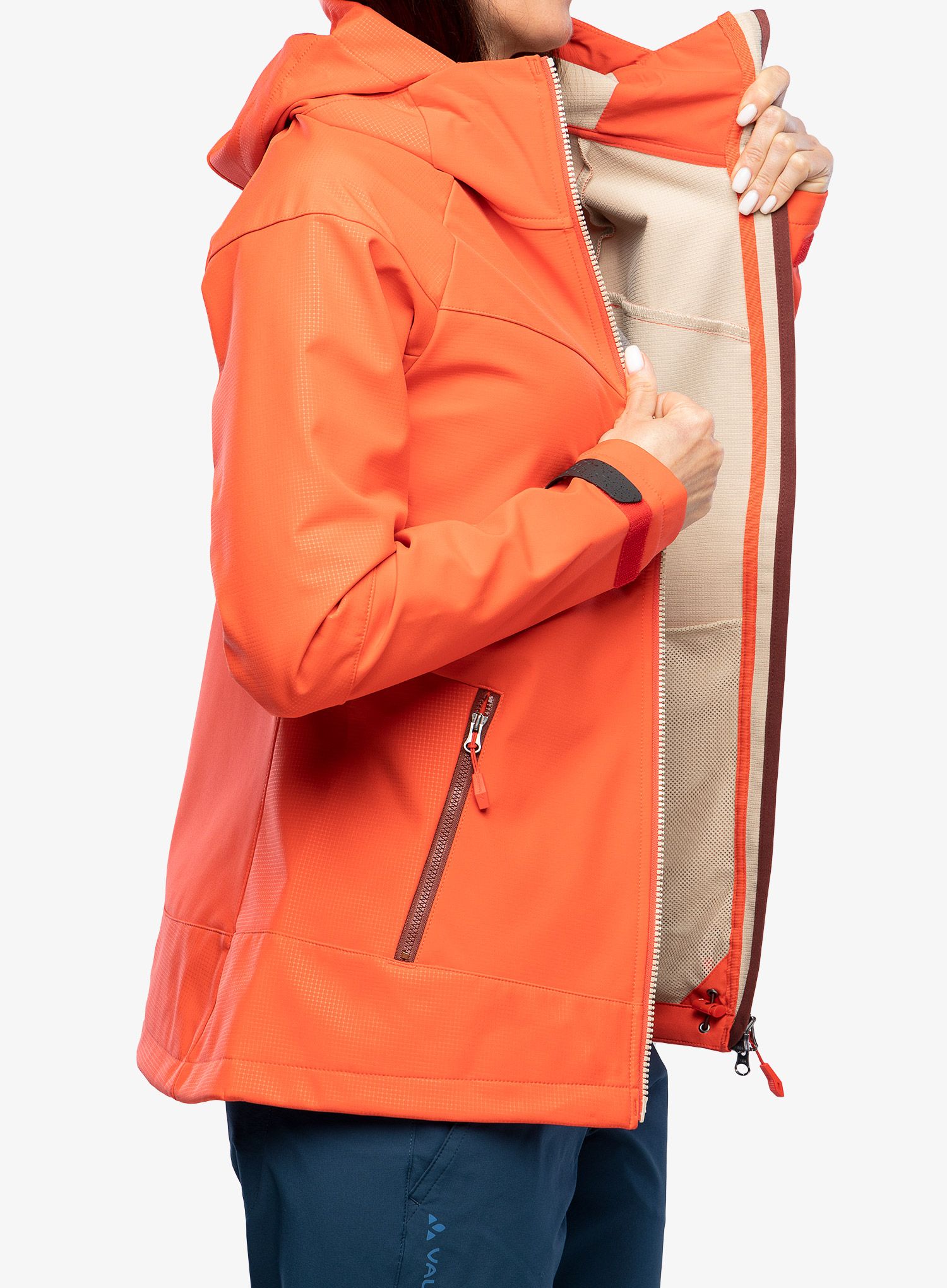 Dámská bunda Vaude All Year Elope Softshell Jacket - flame