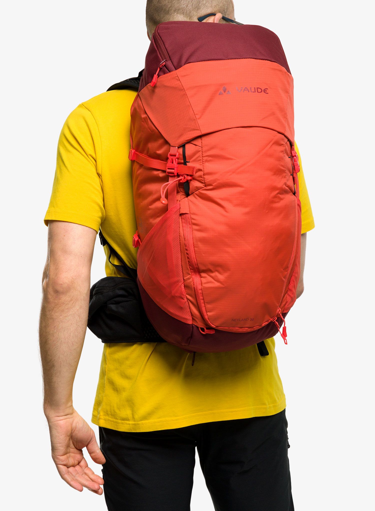 Turistický batoh Vaude Neyland 30 - burnt red