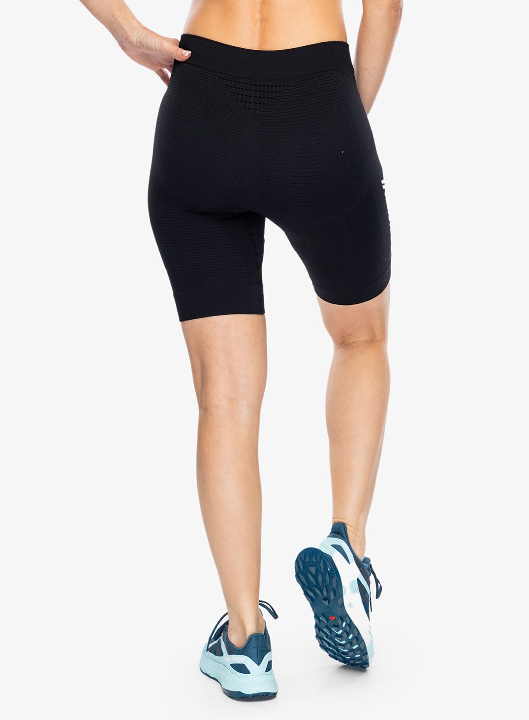 Kraťasy dámské X-Bionic Invent 4.0 Running Shorts - opal black/arctic white