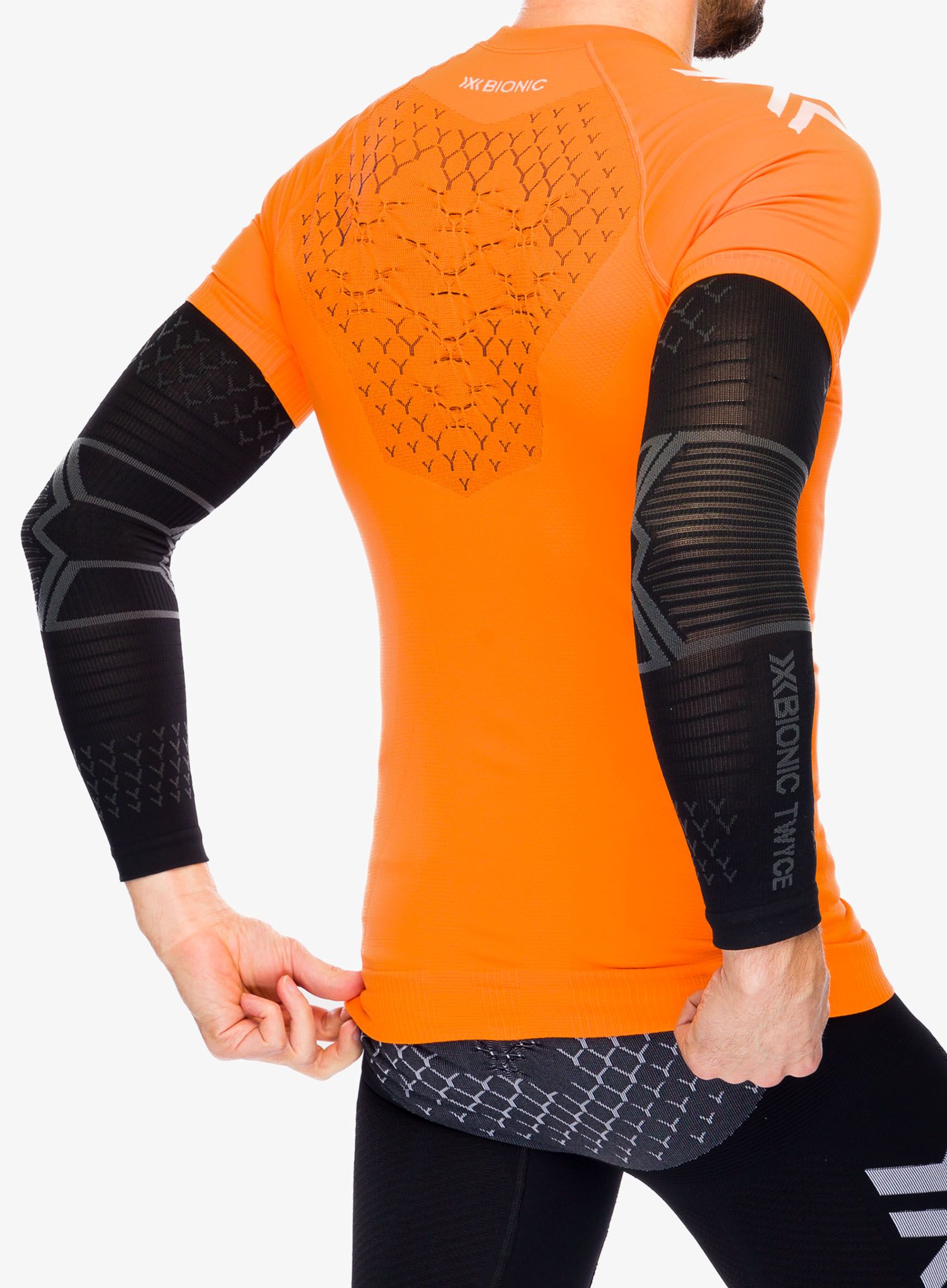 Kompresní návleky na ruce X-Bionic Twyce Armsleeve - black/charcoal