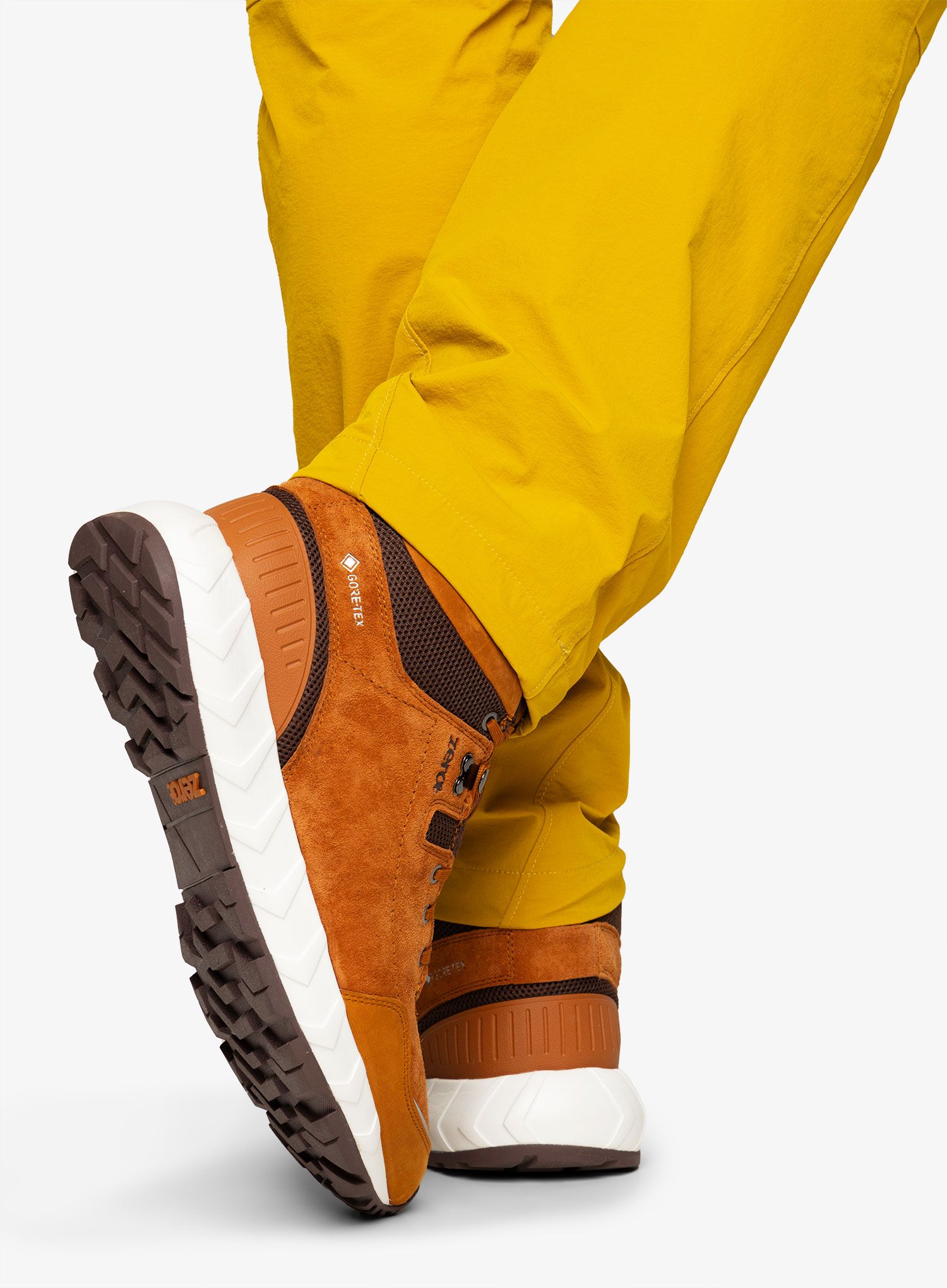 Outdoorové boty pánské ZeroC Stadion GTX - cognac