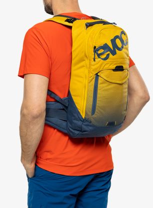 Cyklistický batoh Evoc Trail Pro 10 - curry/denim