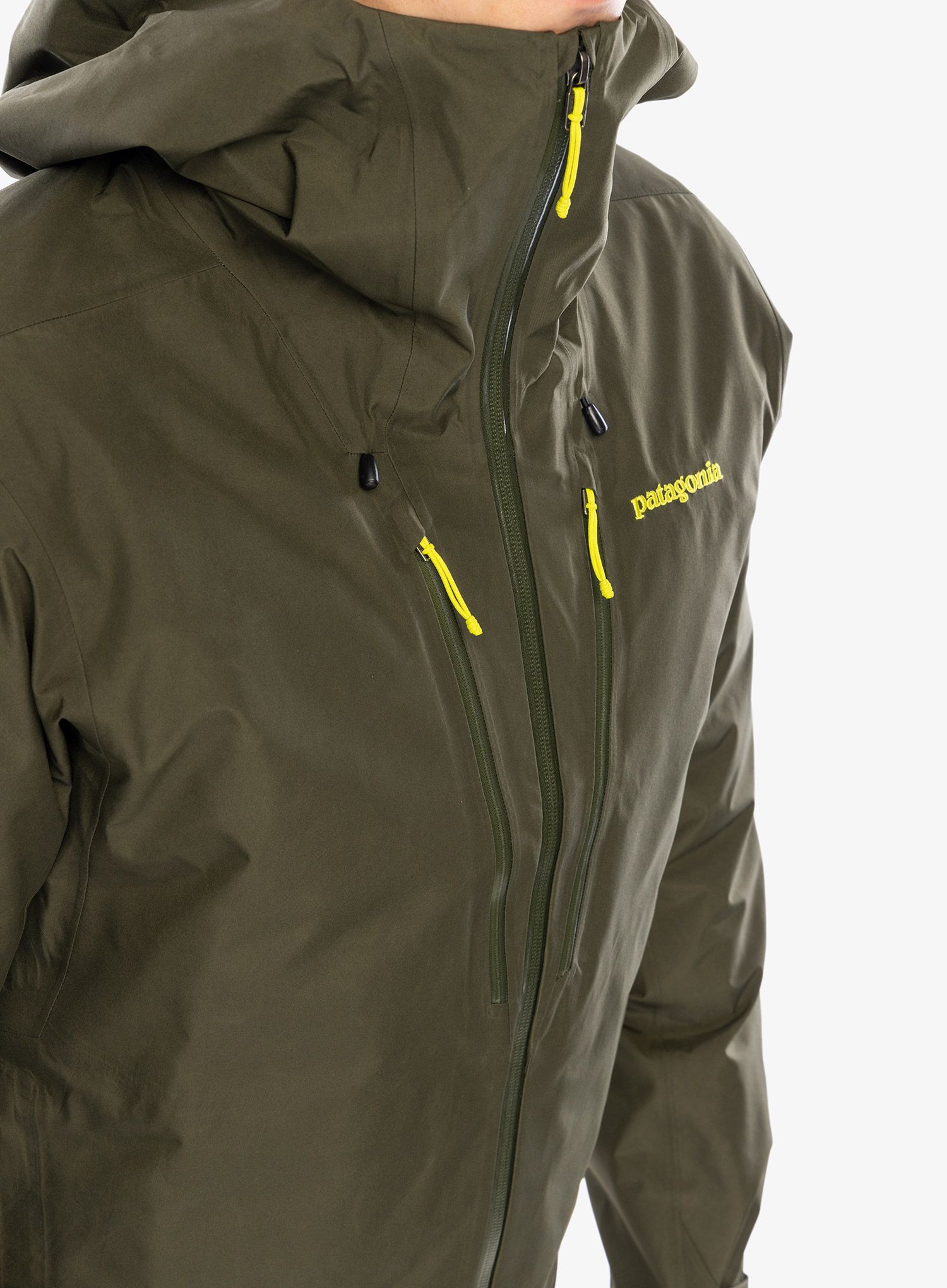 GORE TEX bunda Patagonia Triolet Jacket - pine needle green
