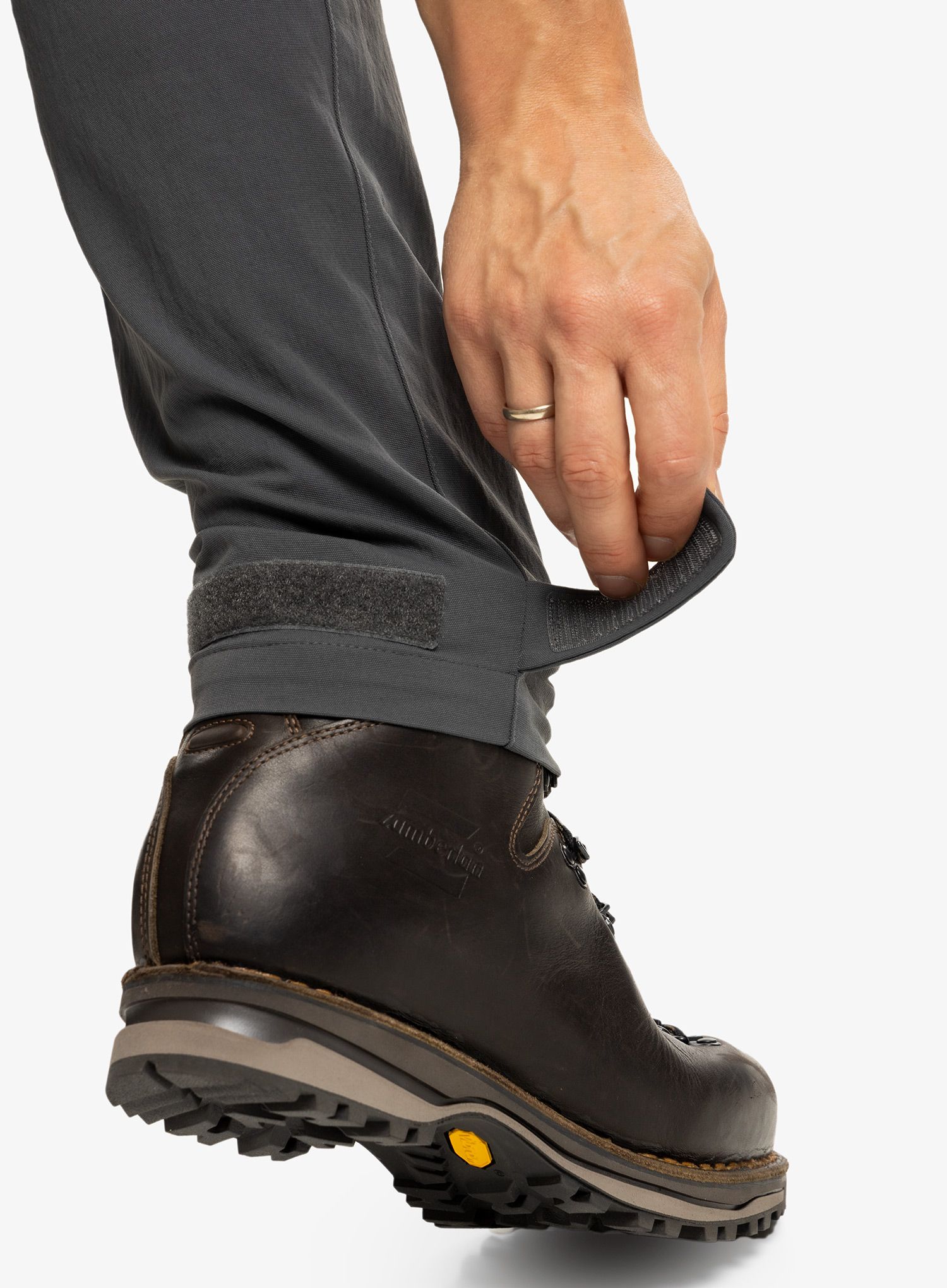 Trekové kalhoty Haglofs Mid Slim Pant - magnetite/true black