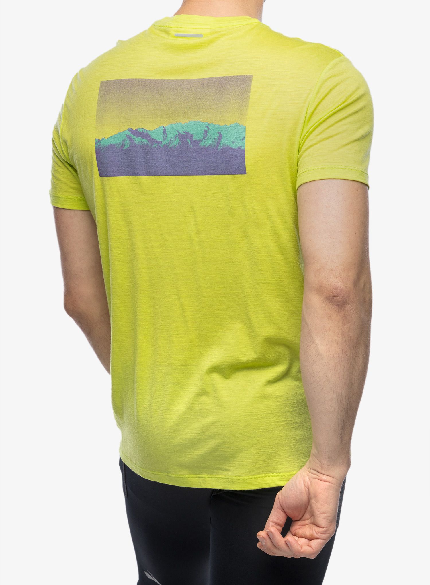 Merino triko Icebreaker Merino 150 Tech Lite III SS Tee Natural Run Club 2.0 - hyper