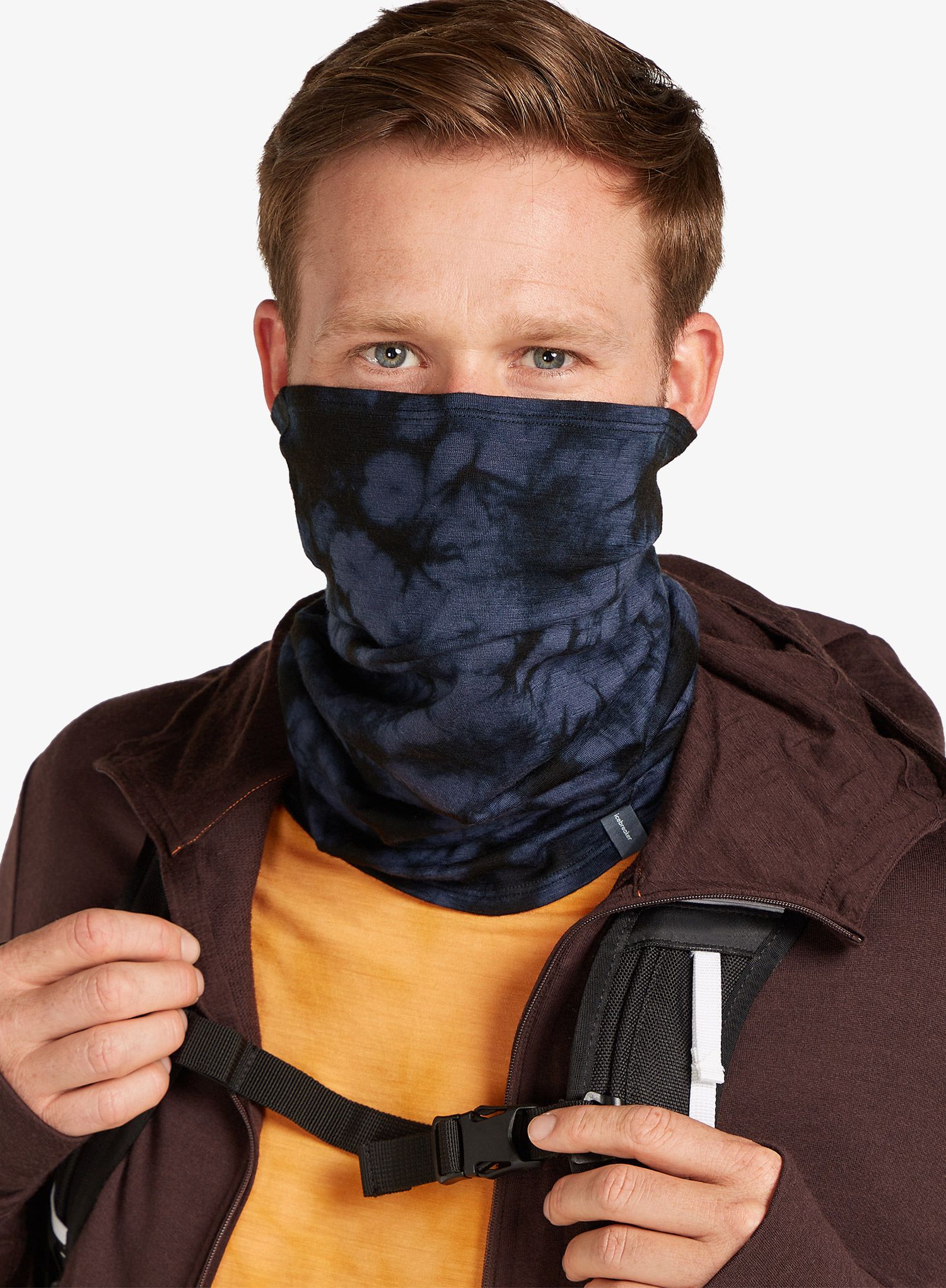 Multifunkční šátek Icebreaker Merino Flexi Chute Cloud Dye - graphite/black/cd