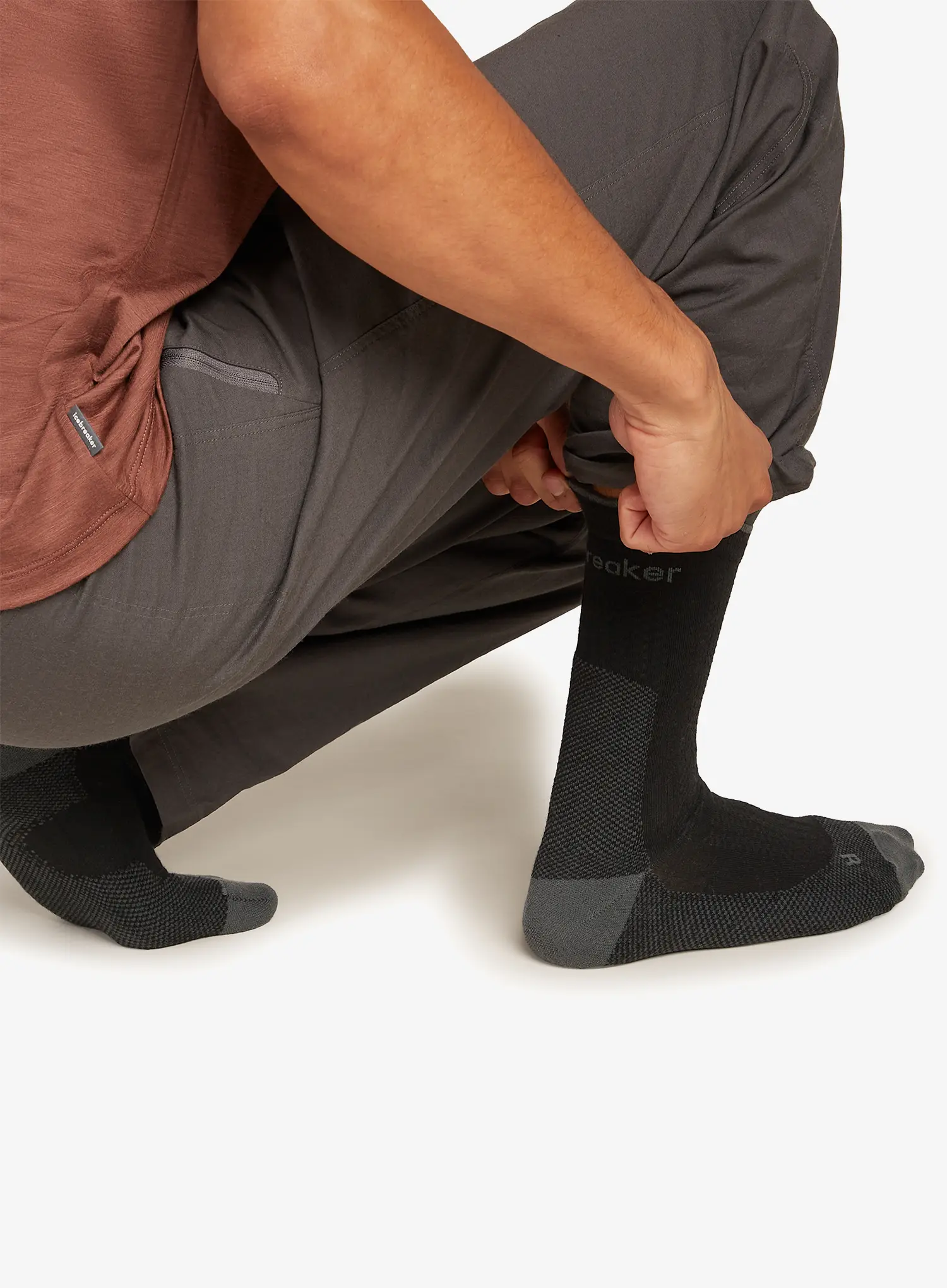 Turistické ponožky Icebreaker Merino Hike+ Ultralight Crew - black/obsidian