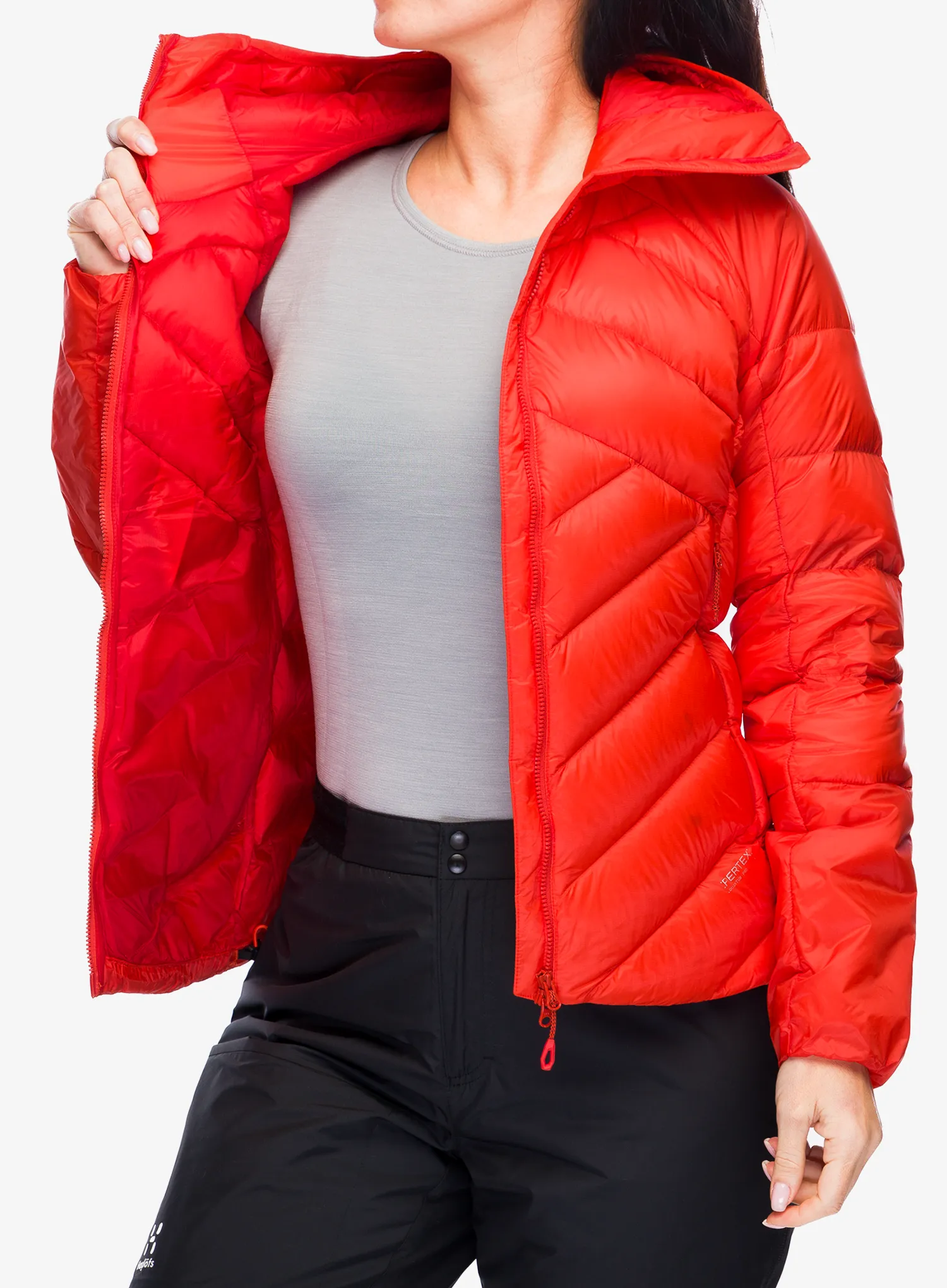 Dámská péřová bunda Mammut Taiss IN Hooded Jacket - mammut red