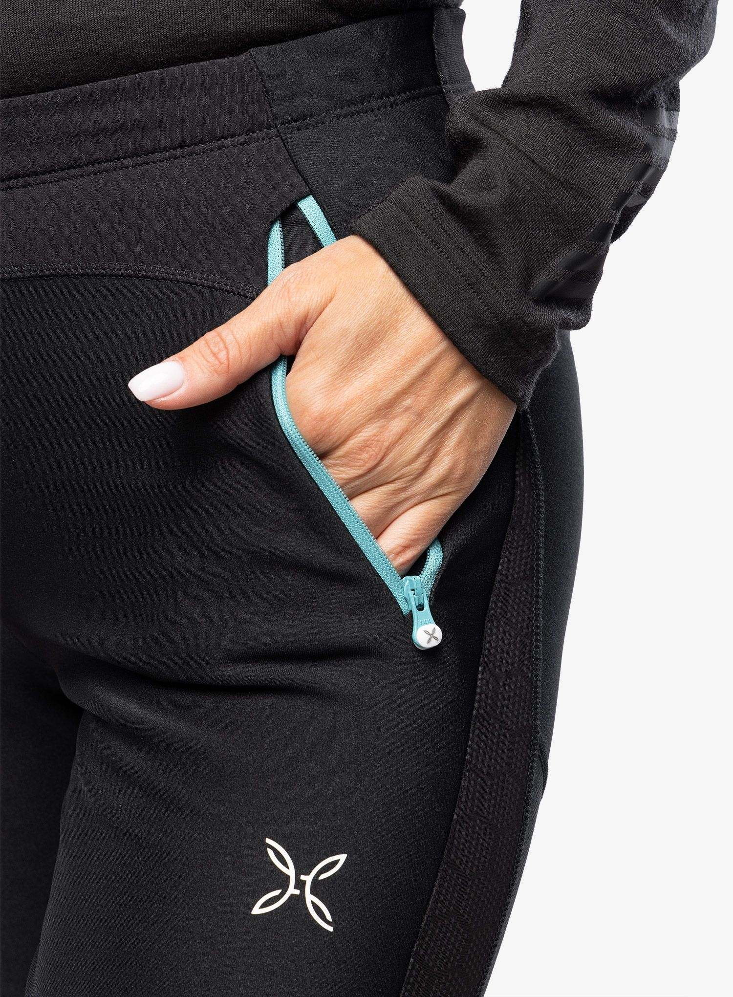 Turistické kalhoty dámské Montura Evoque 2 Pants - black/light blue