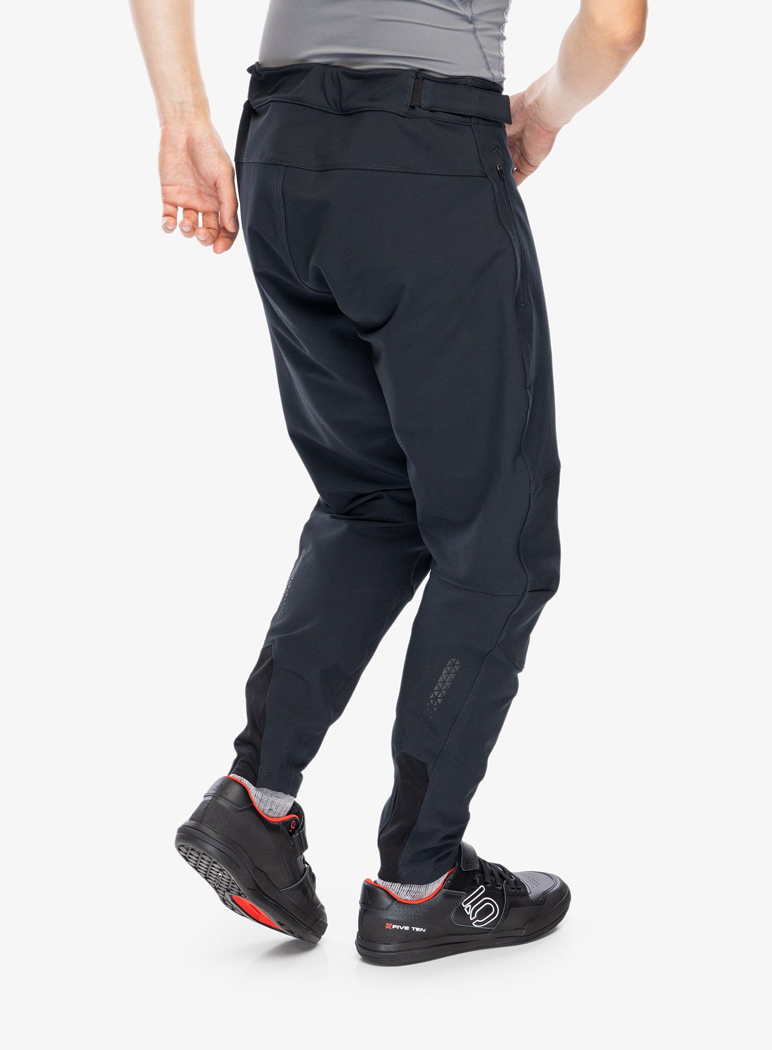 Cyklistické kalhoty Oakley Element Lite MTB Pant - blackout