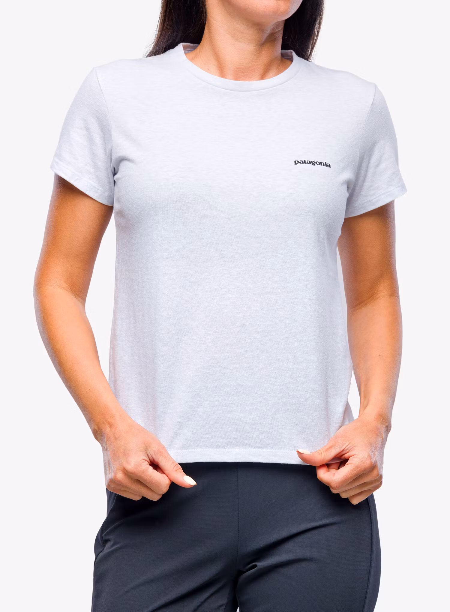Dámské bavlněné tričko Patagonia P-6 Logo Responsibili-Tee - white