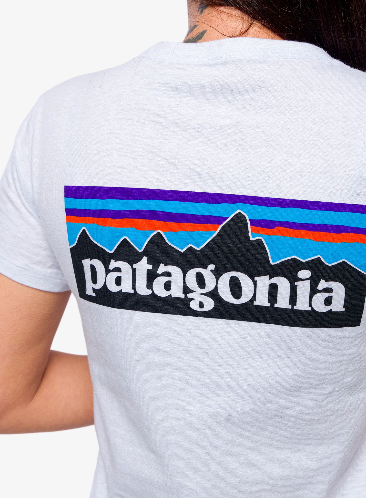 Dámské bavlněné tričko Patagonia P-6 Logo Responsibili-Tee - white