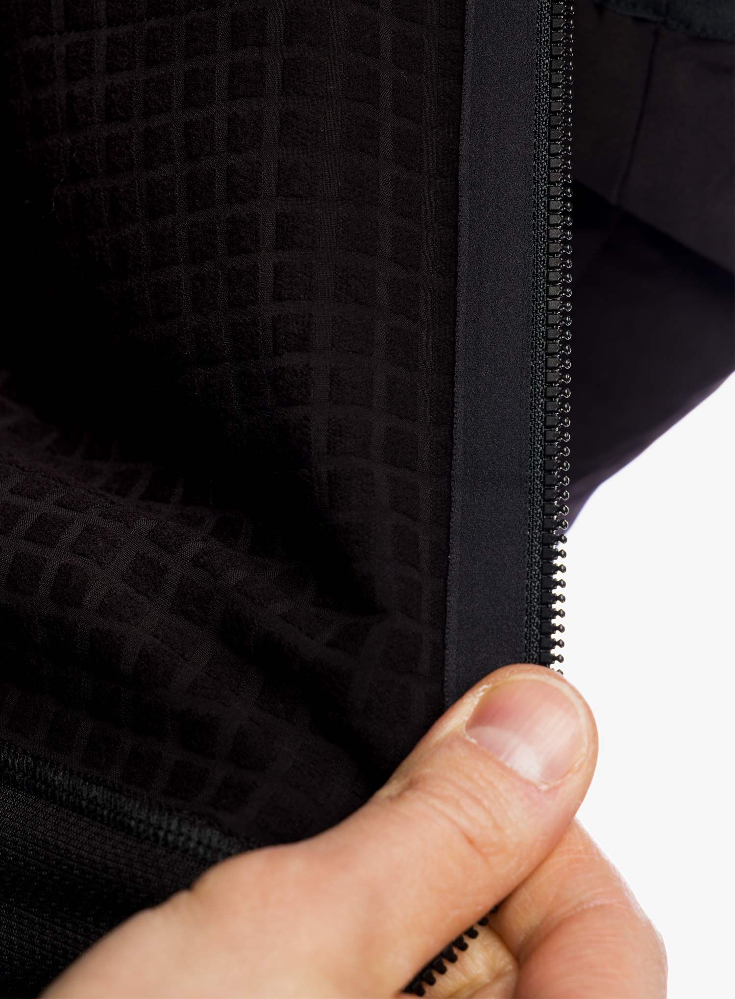 Softshellová bunda Patagonia R1 TechFace Jacket - black