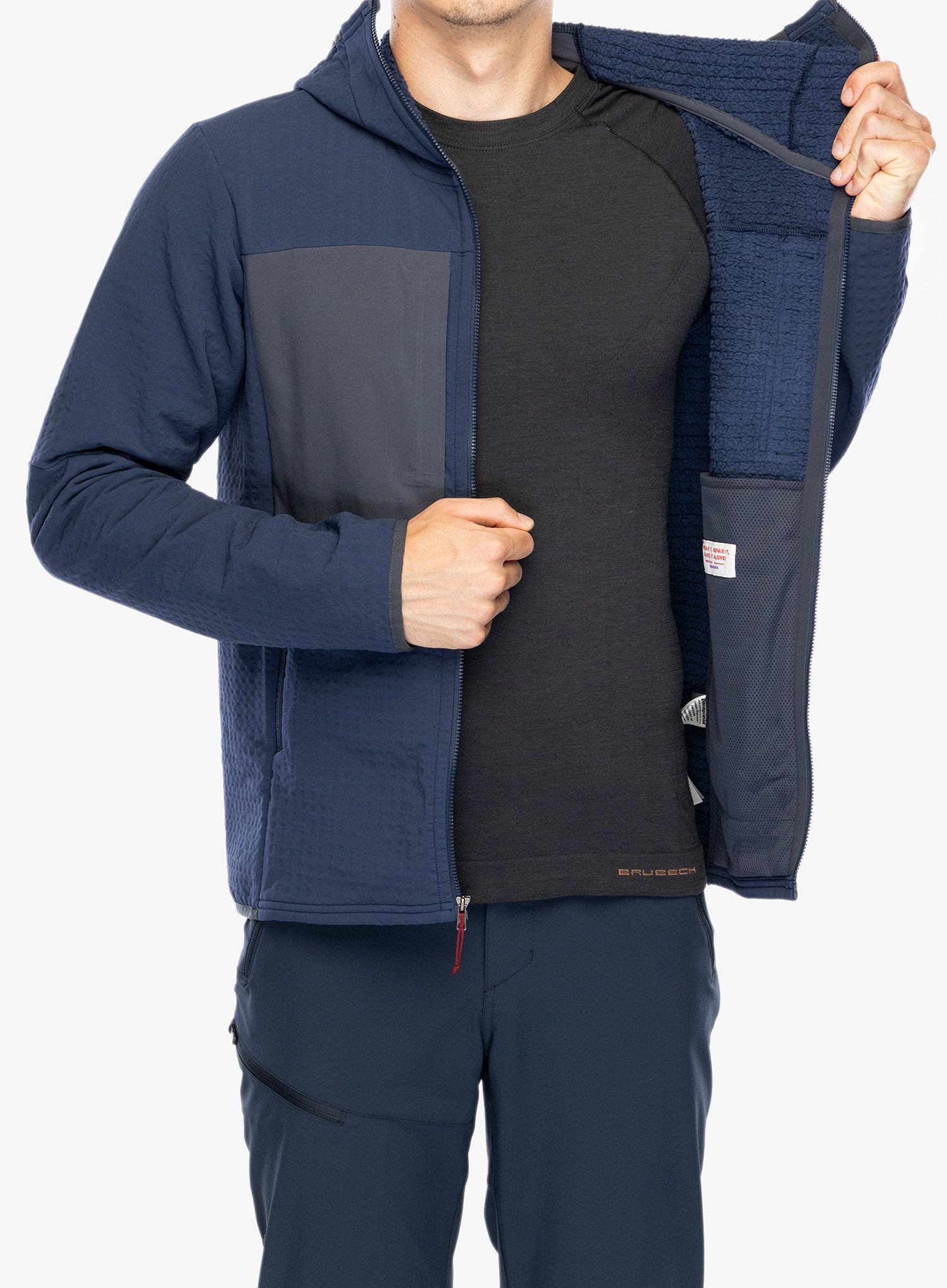 Softshellová bunda Patagonia R2 TechFace Hoody - new navy