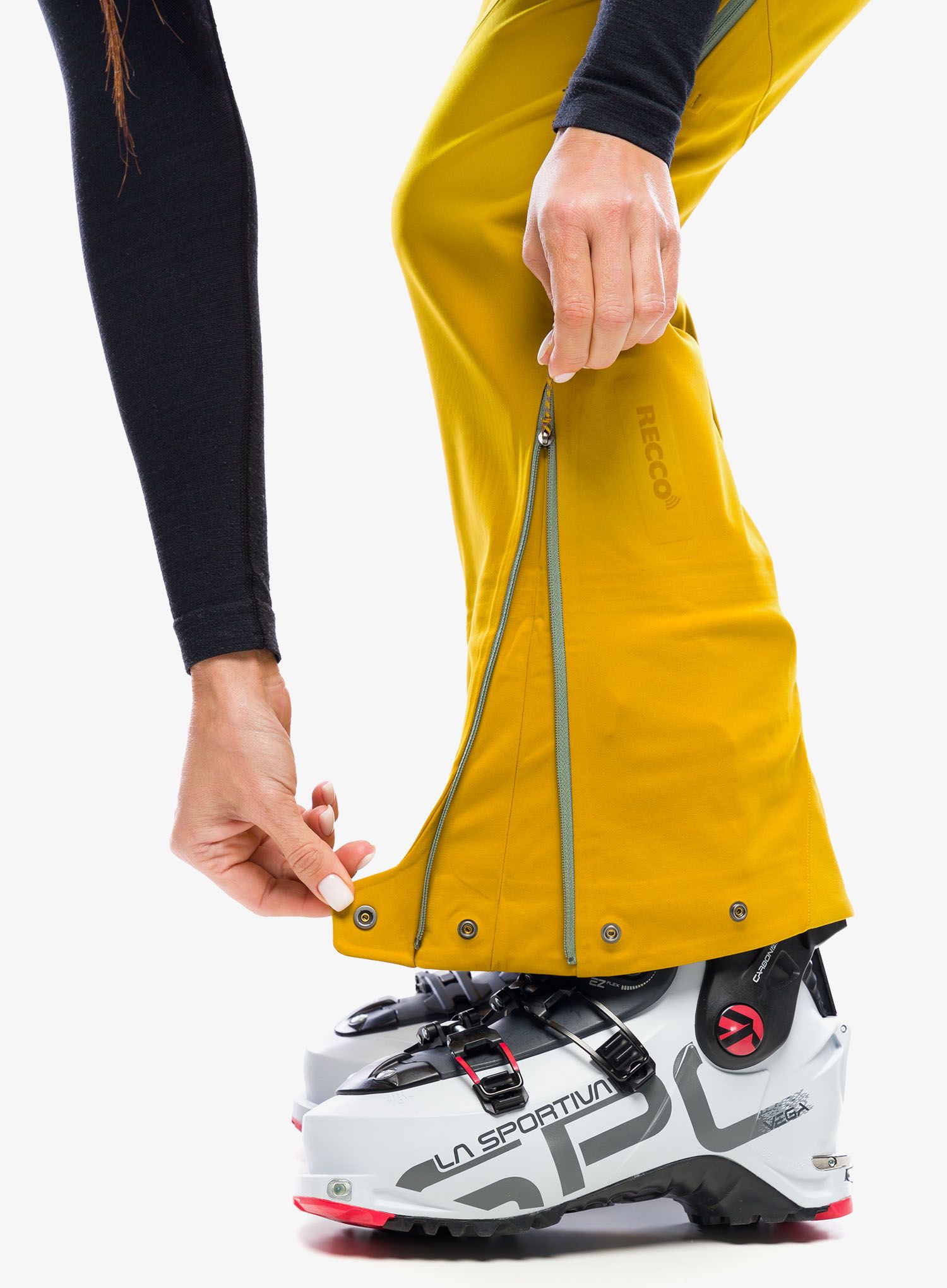 Skialpové kalhoty dámské Patagonia Upstride Pants - cosmic gold