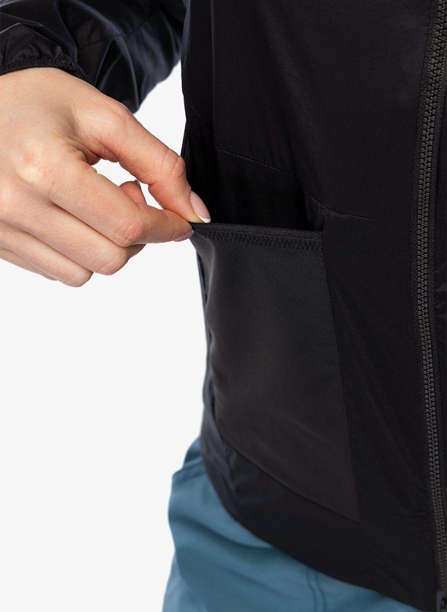 Dámská bunda Peak Perfomance Vislight Alpha Jacket - black