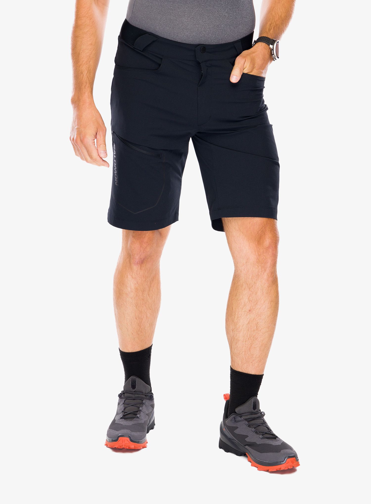 Outdoorové kraťasy Salomon Wayfarer Short - deep black