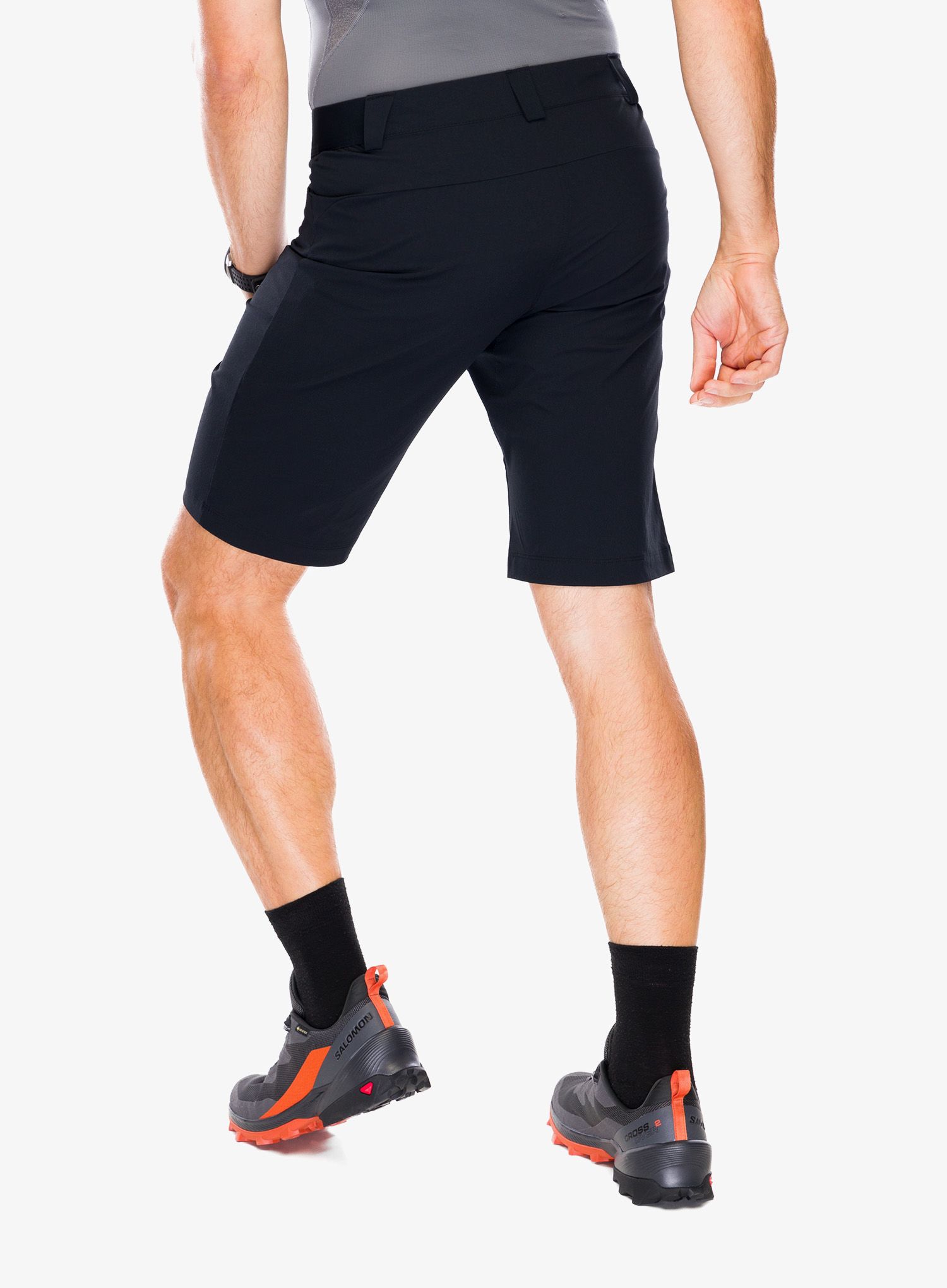 Outdoorové kraťasy Salomon Wayfarer Short - deep black