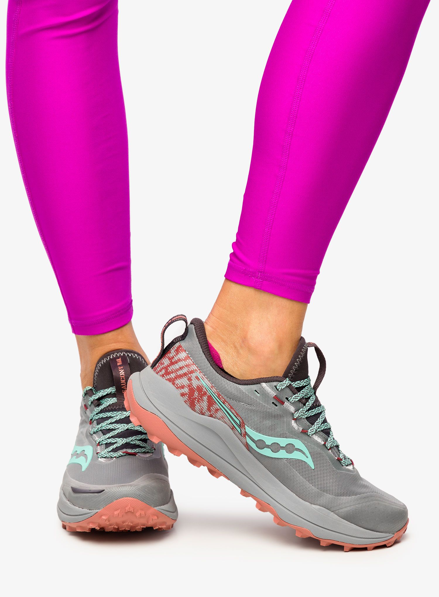 Dámské trailové boty Saucony Xodus Ultra 2  - fossil/soot
