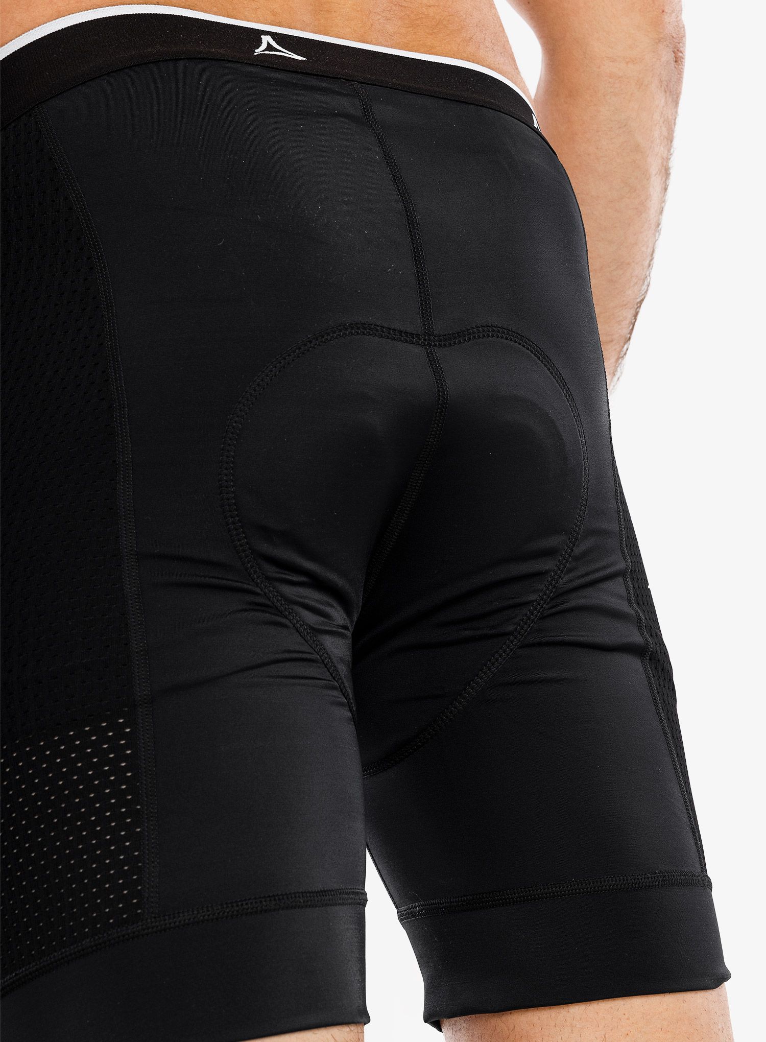 Cyklistické boxerky Schoffel Skin Pants 4h - black/black