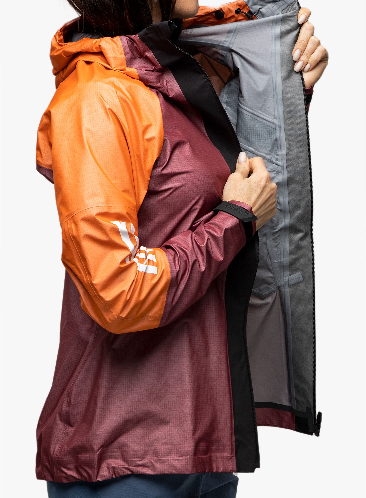 Dámská bunda adidas TERREX Techrock Light GORE-TEX Jacket - red/semi impact orange