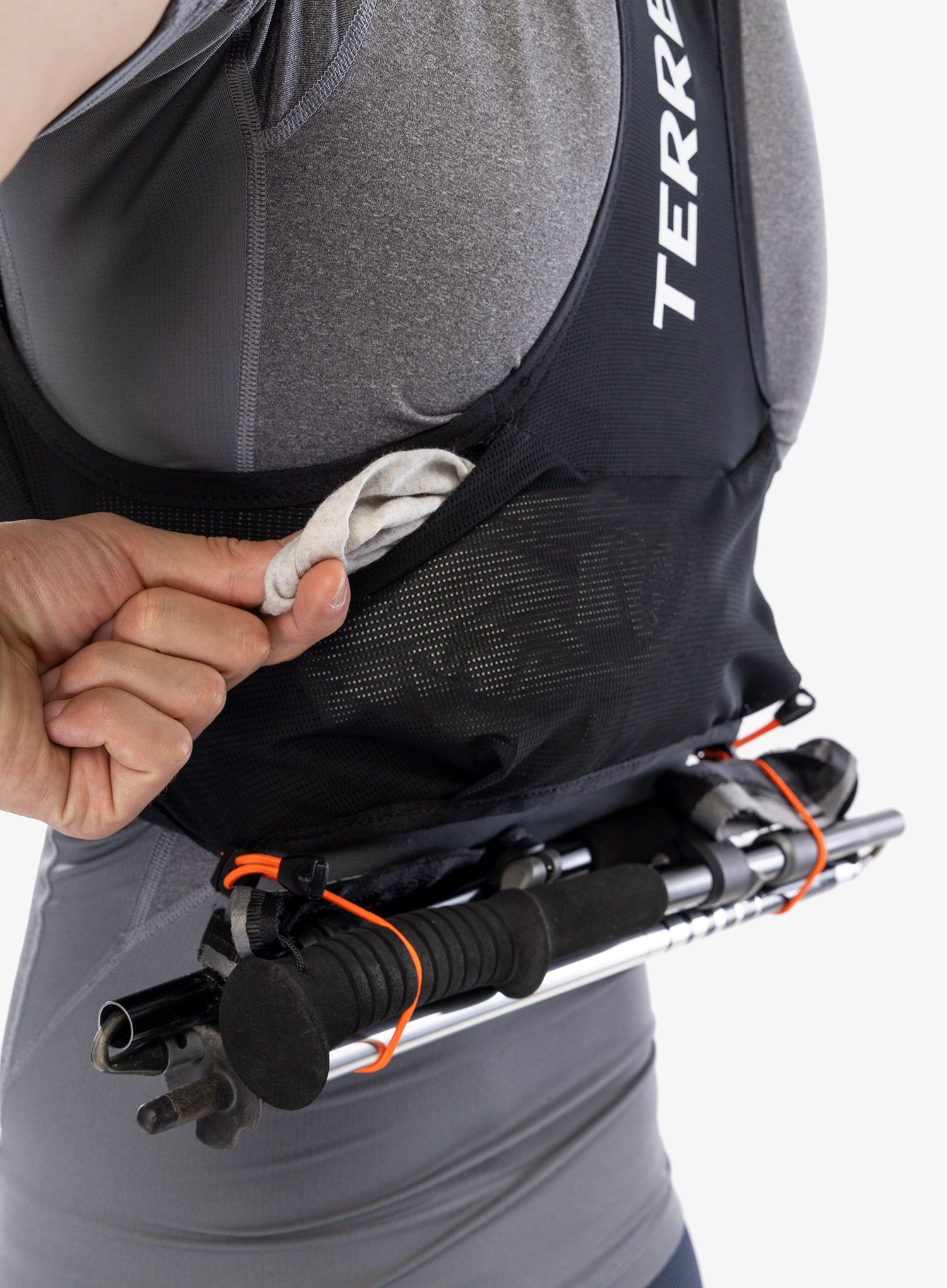 Běžecká vesta adidas TERREX Trail Running Techrock Vest 2,5 L - black