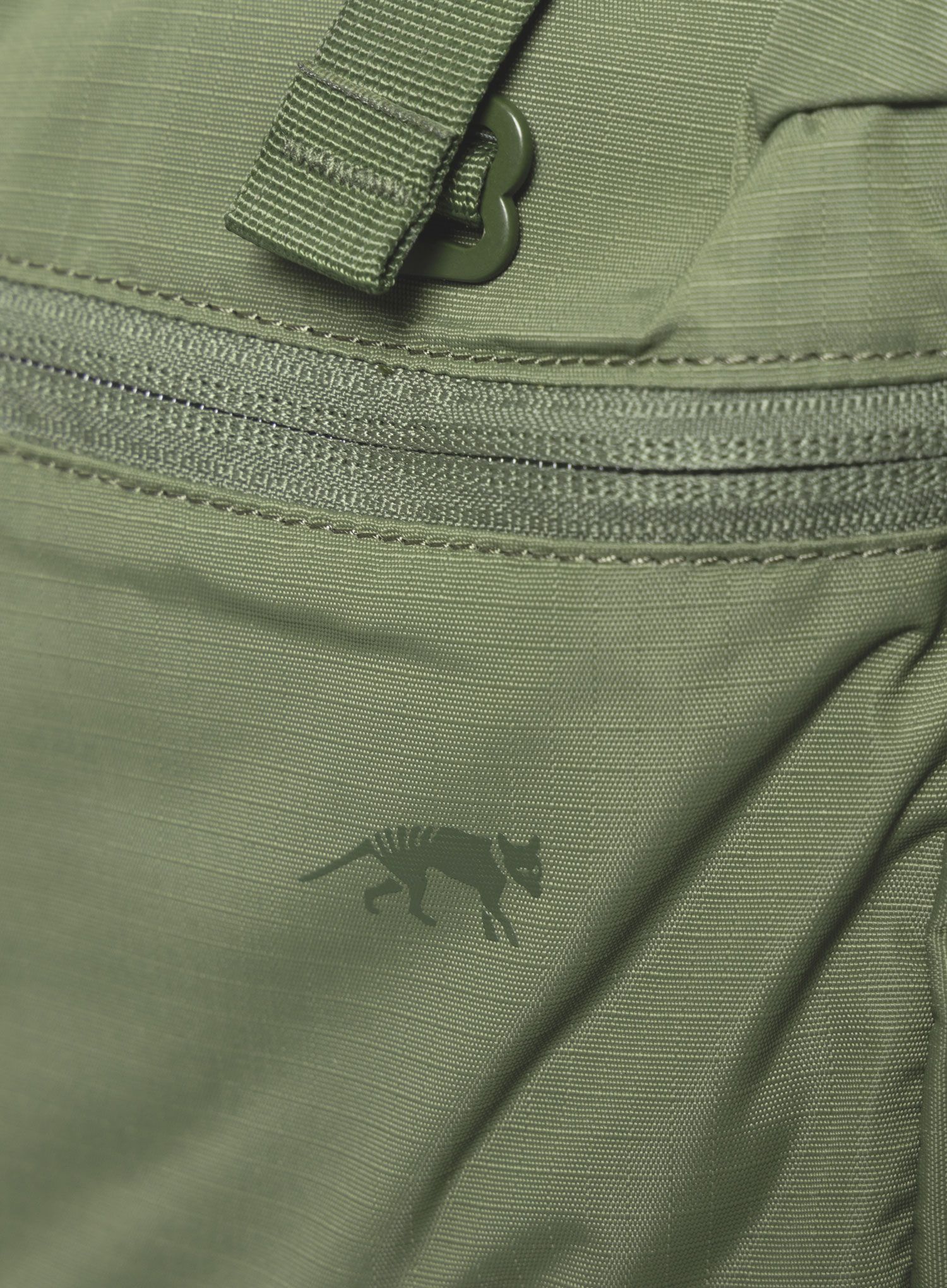 Taktická brašna Tasmanian Tiger Shoulder Bag - olive