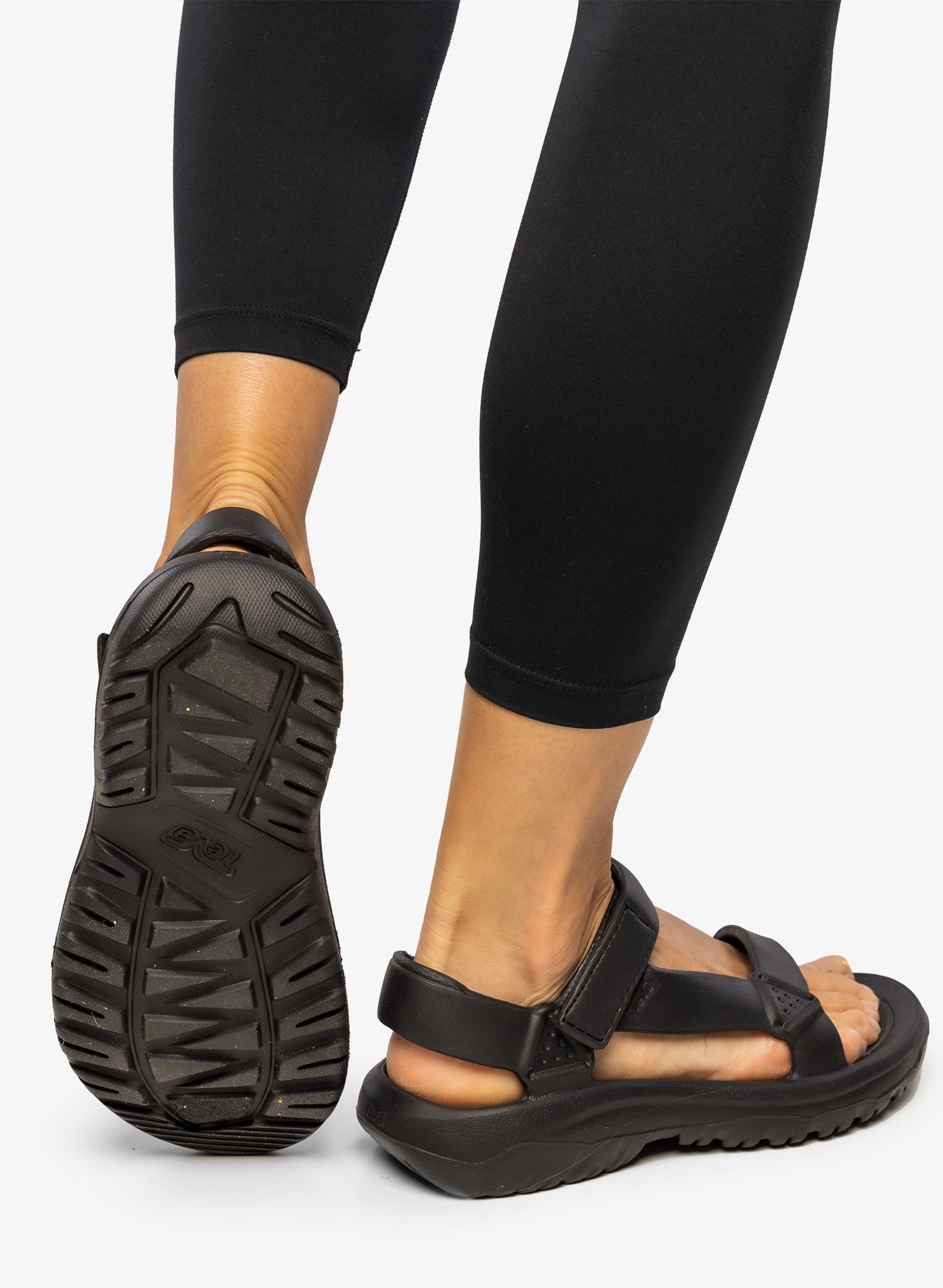 Dámské turistické sandály Teva Hurricane Drift - blk/blk