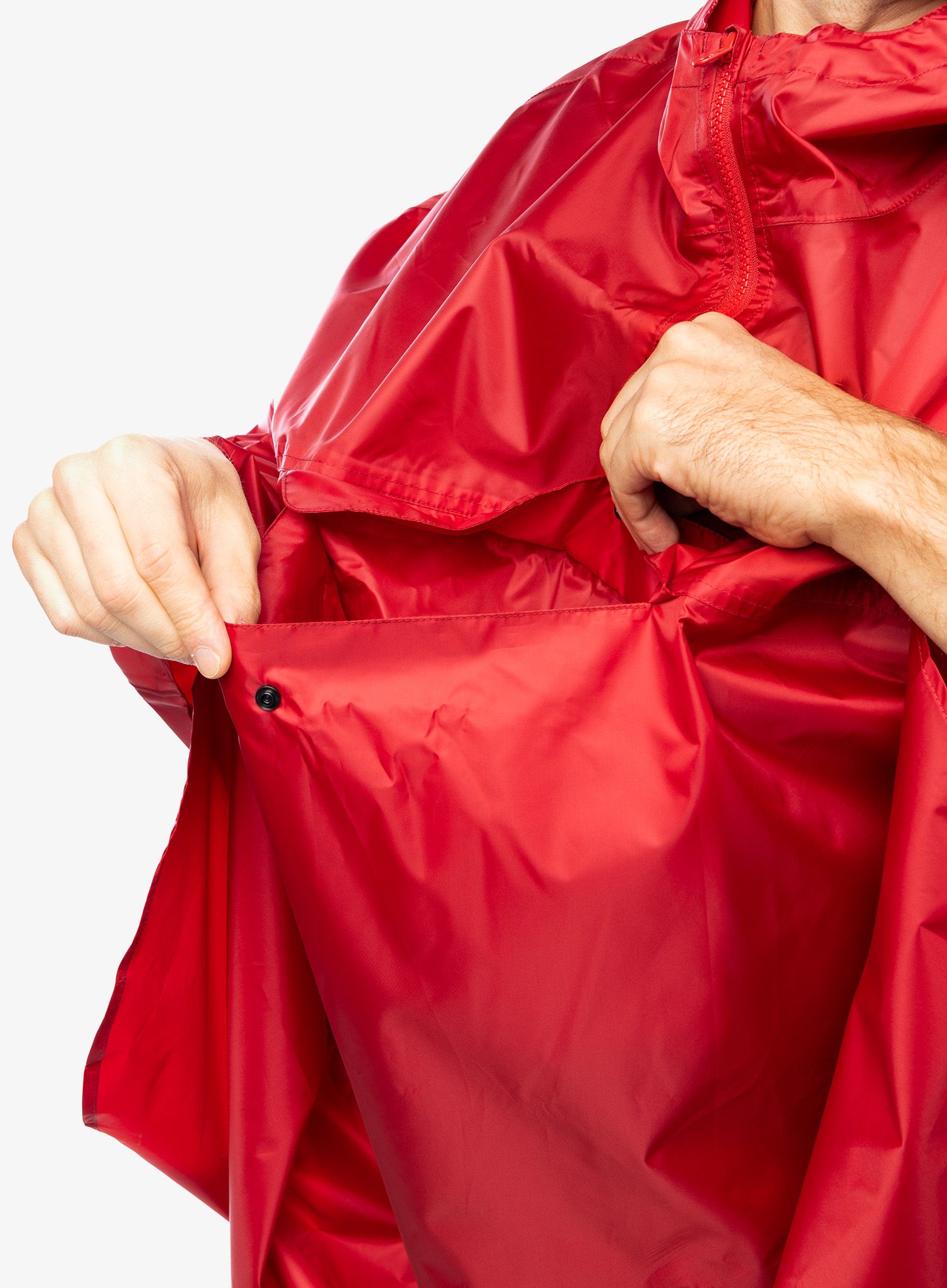 Turistická pláštěnka Trekmates Rove Poncho - chilli pepper