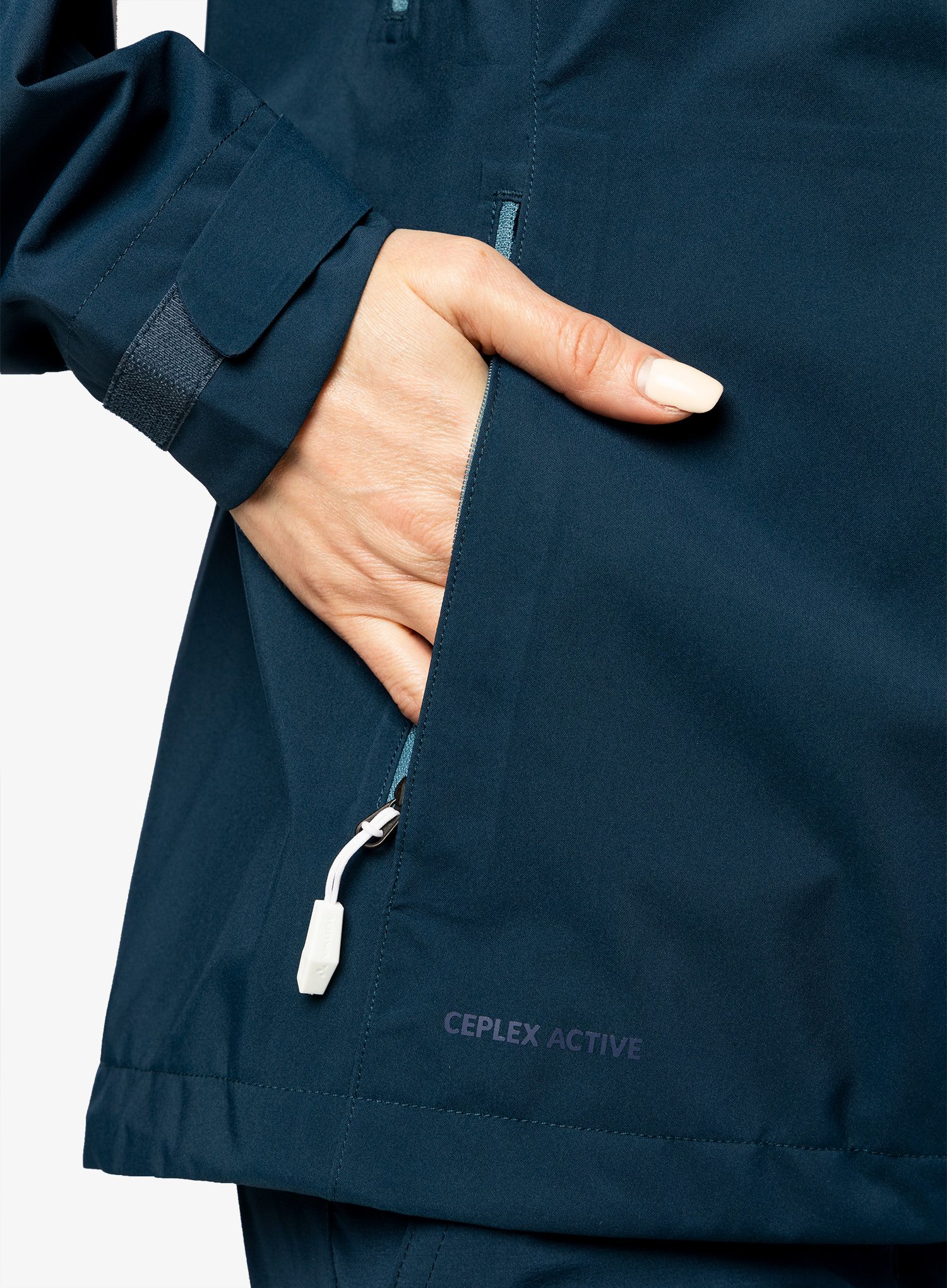 Dámská bunda do deště Vaude Moab Rain Jacket II - dark sea uni