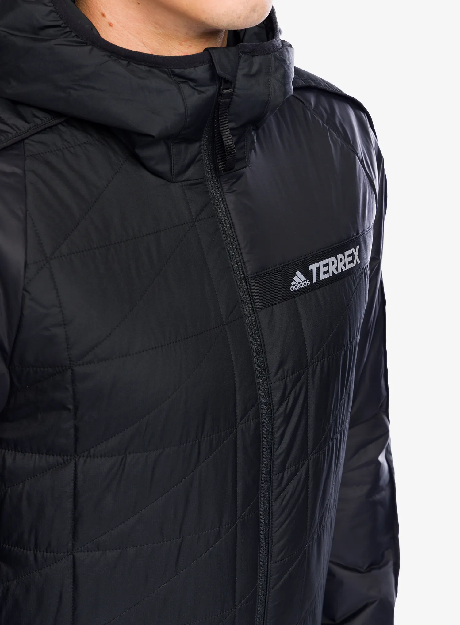 Izolovaná bunda adidas TERREX Multi Synthetic Insulated Hooded Jkt - black
