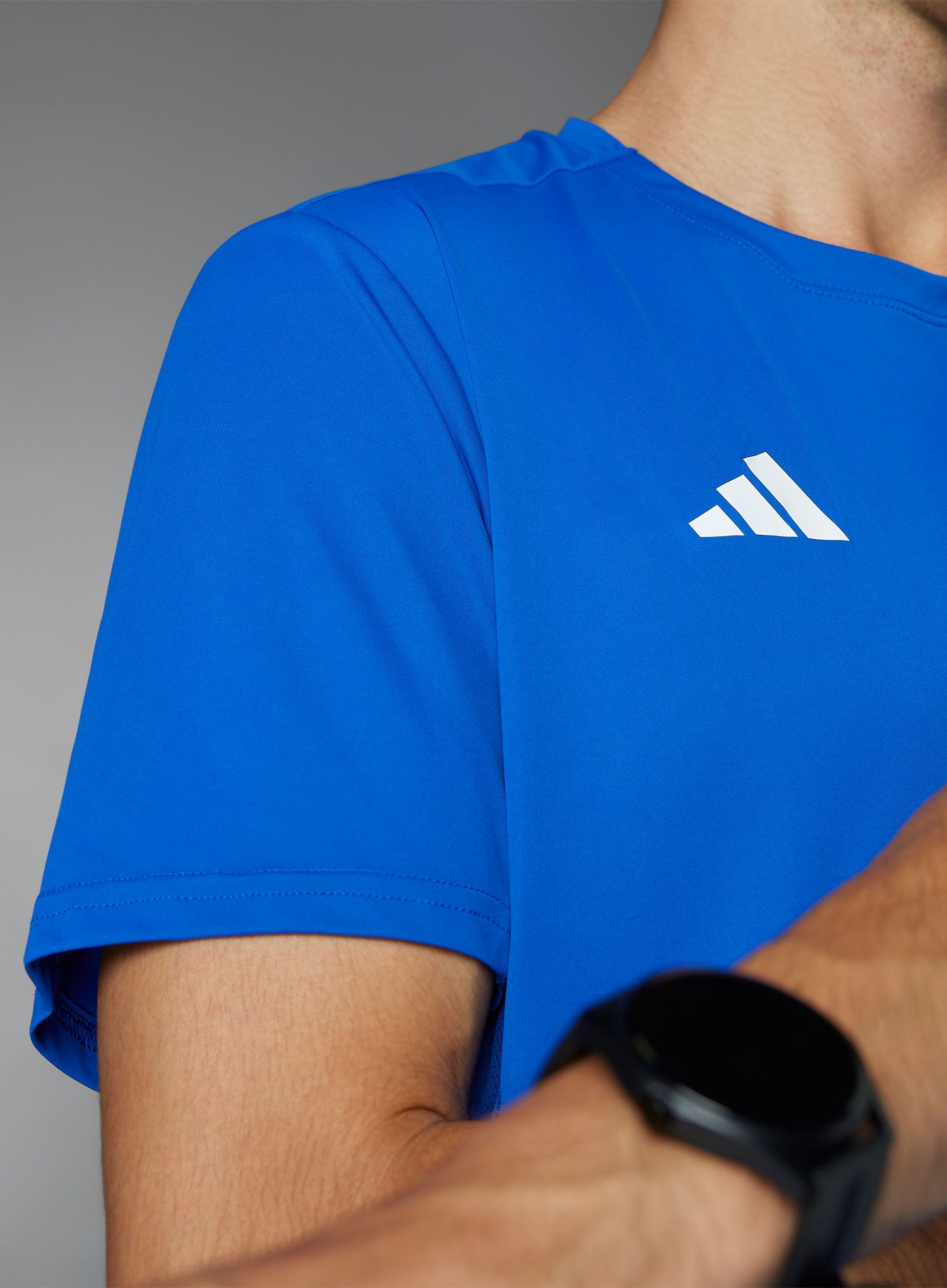 Běžecké tričko adidas Adizero Essentials Running Tee - royal blue