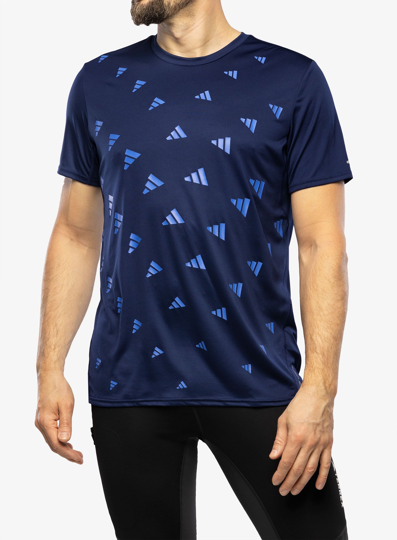 Běžecké tričko adidas Brand Love Graphic Tee - dark blue/blue fusion