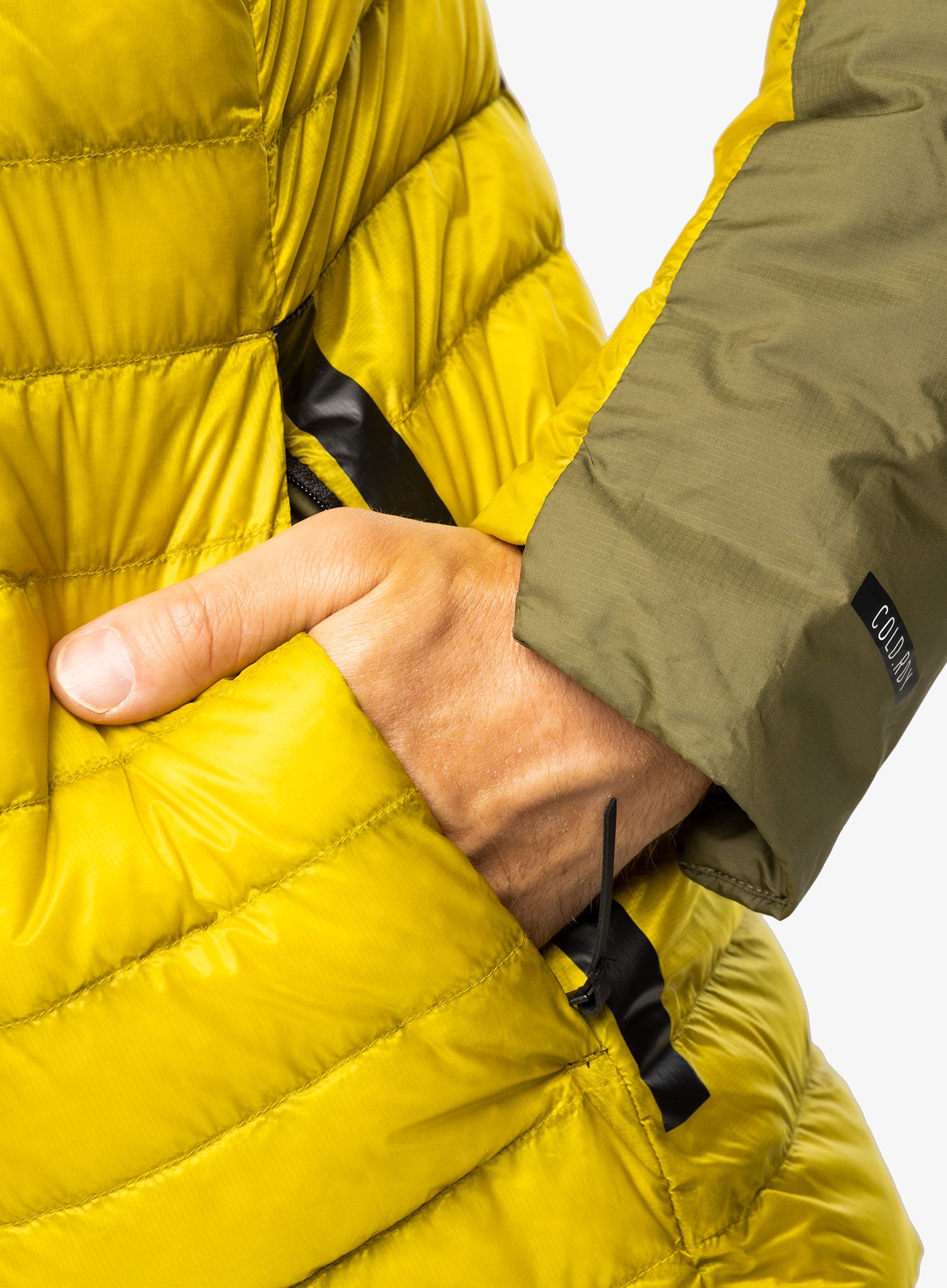 Péřová bunda adidas TERREX Down Hoody - pulse olive/focus olive