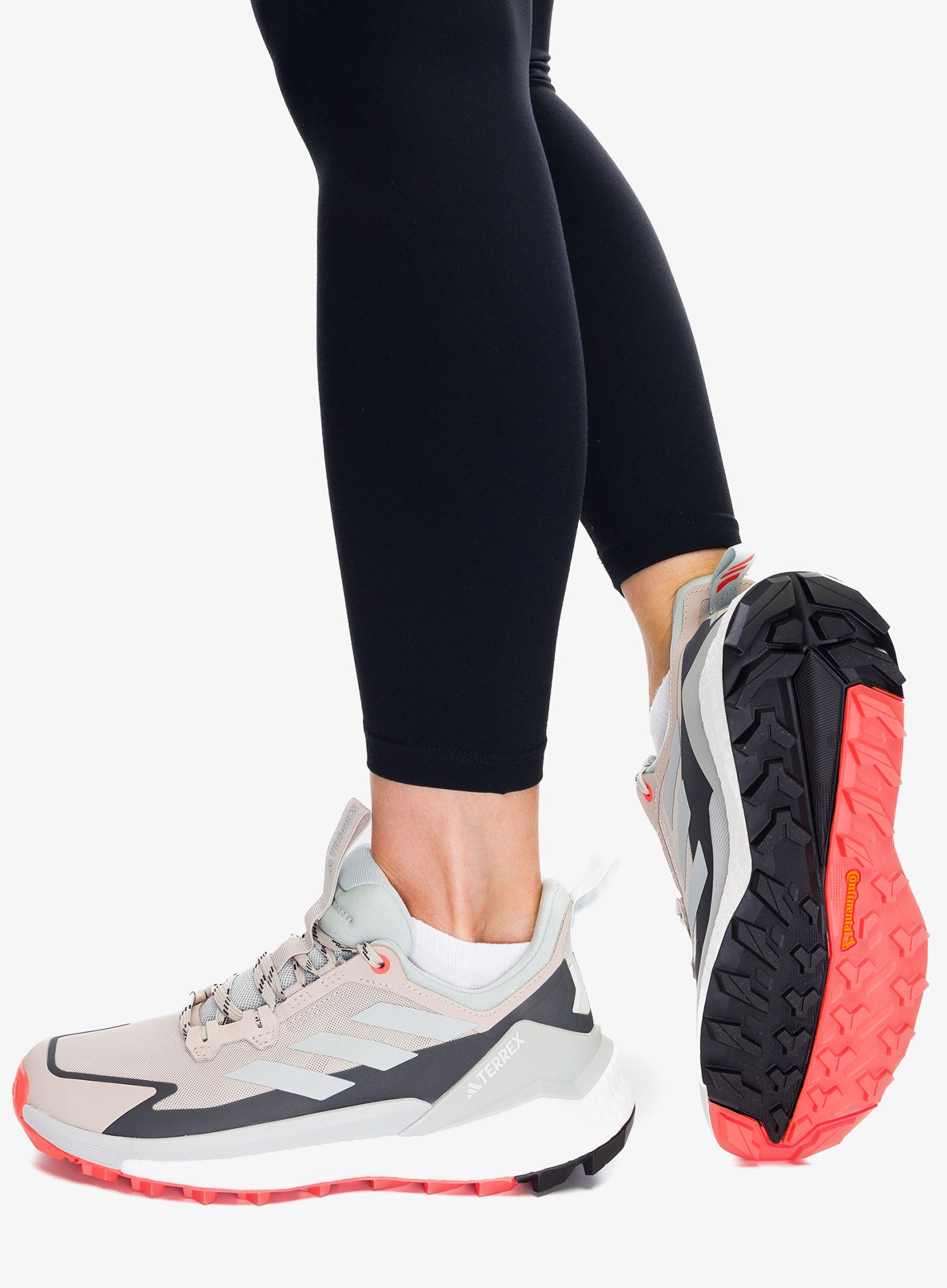Turistické boty dámské adidas TERREX Free Hiker 2 Low - wonder beige/blk/semi orange
