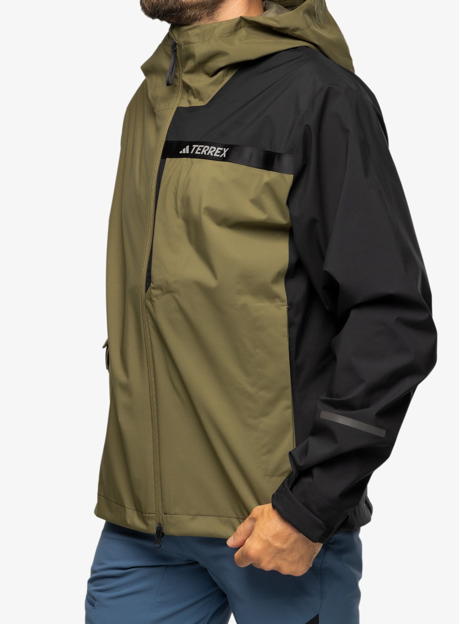 Bunda do deště adidas TERREX Multi RAIN.RDY 2.5L Jacket - focus olive/black