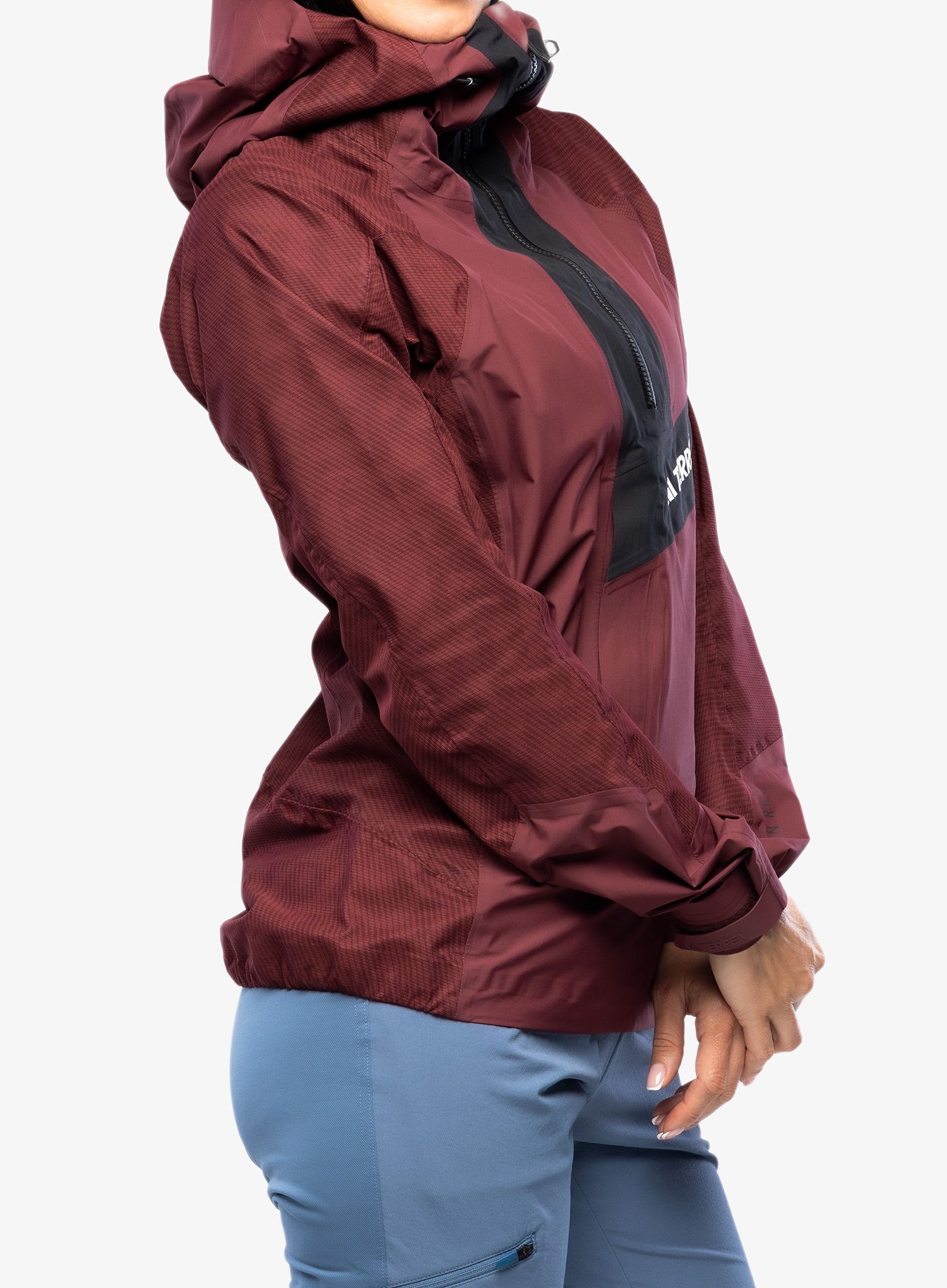 Dámská bunda do deště adidas TERREX Techrock Primeknit RAIN.RDY Anorak - shadow red