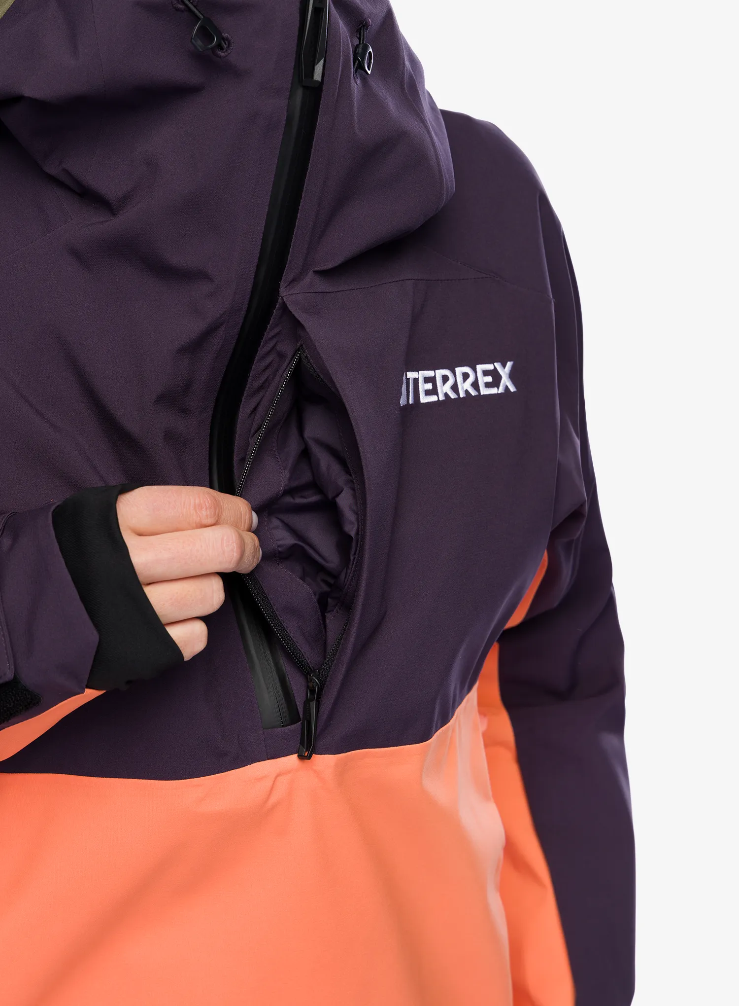 Dámská lyžařská bunda adidas TERREX Xperior 2L Lined RAIN.RDY Anorak - aurora blk/olive stra/amb tint