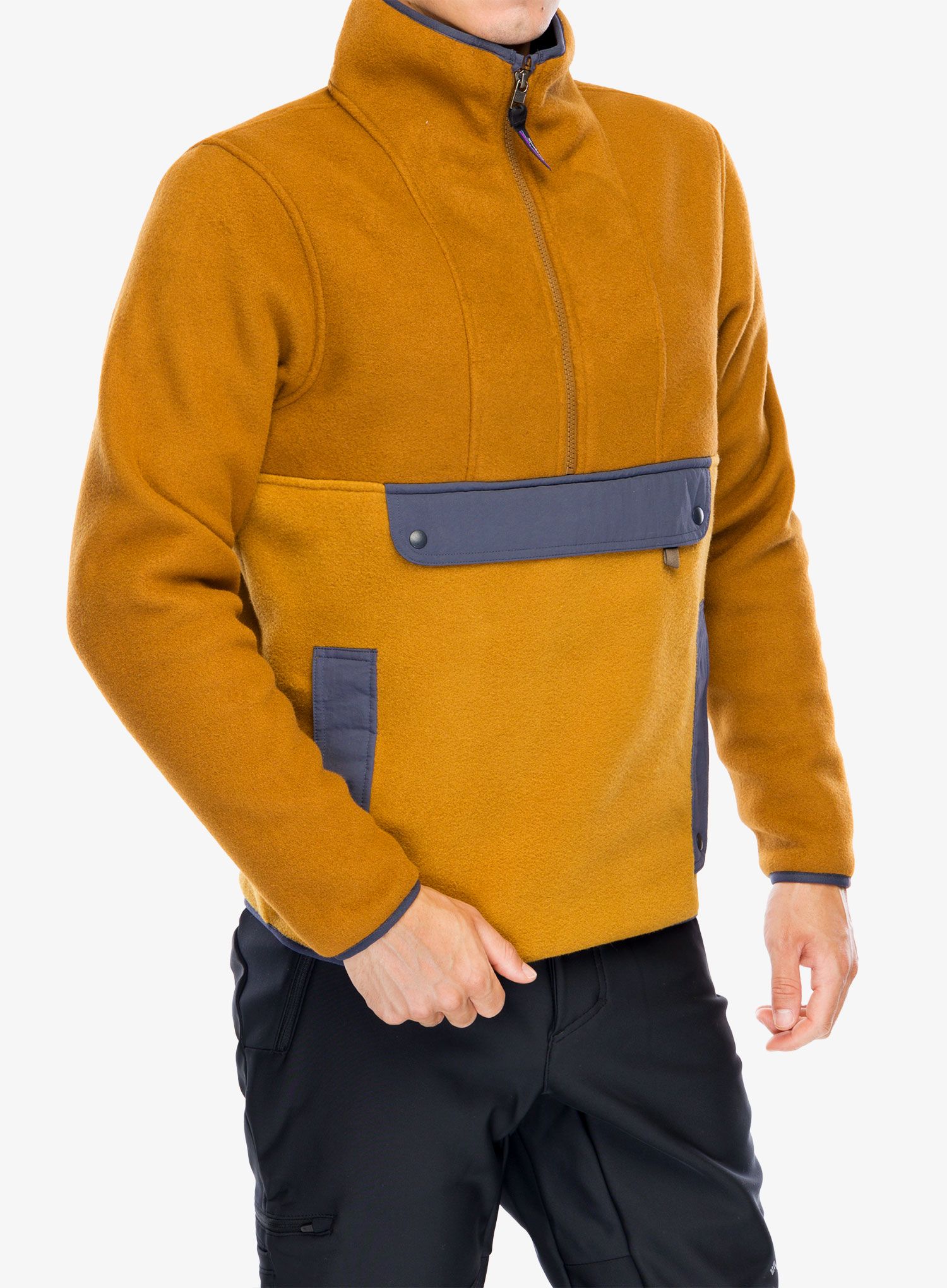 Patagonia_Synch_Anorak_raptor_brown_196924708068_AB.jpg