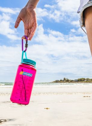 Turistická láhev na vodu Nalgene Sustain Wide Mouth 32 oz (946 ml) - eggplant