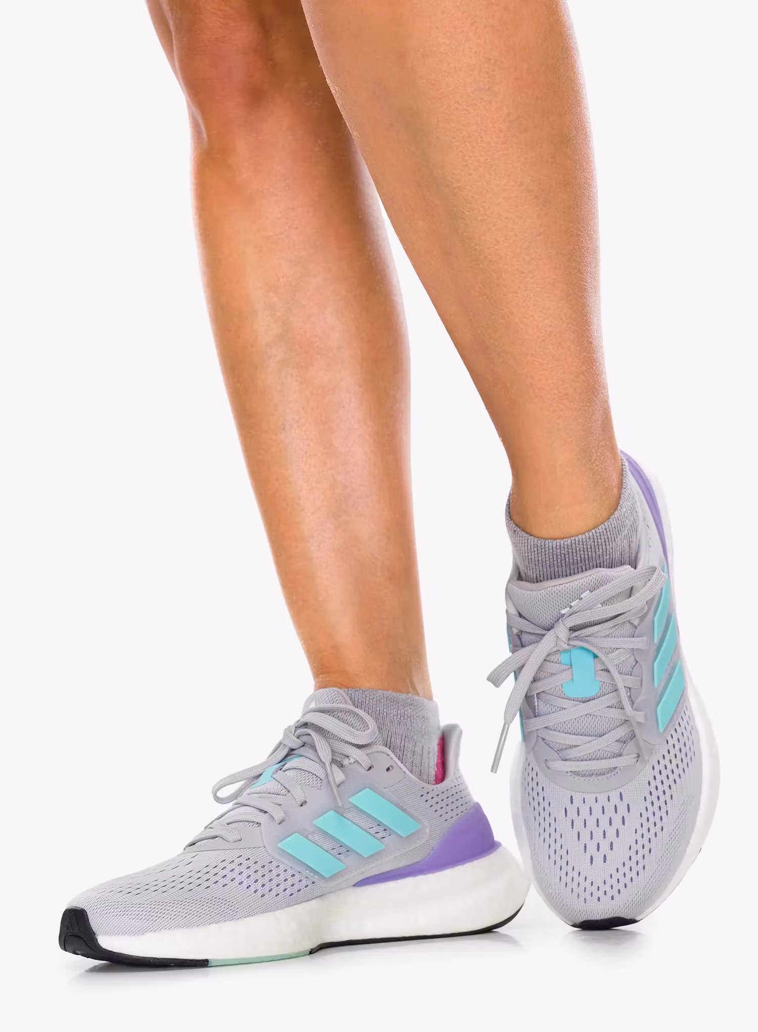 Běžecké boty dámské adidas Pureboost 23 - gretwo/flaaqu/ftwwht