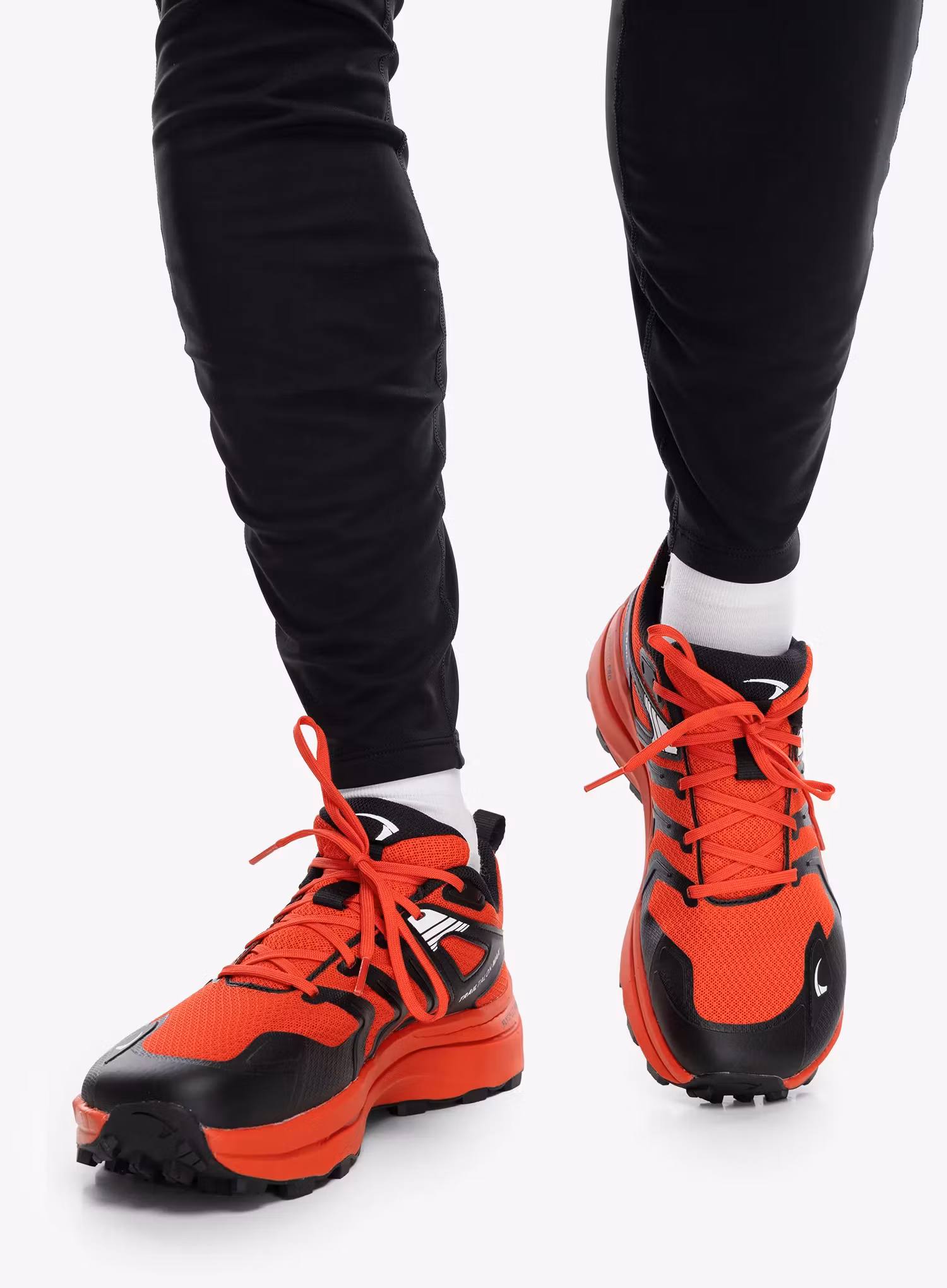 Běžecké boty do terénu Inov-8 TrailTalon Max - red/black
